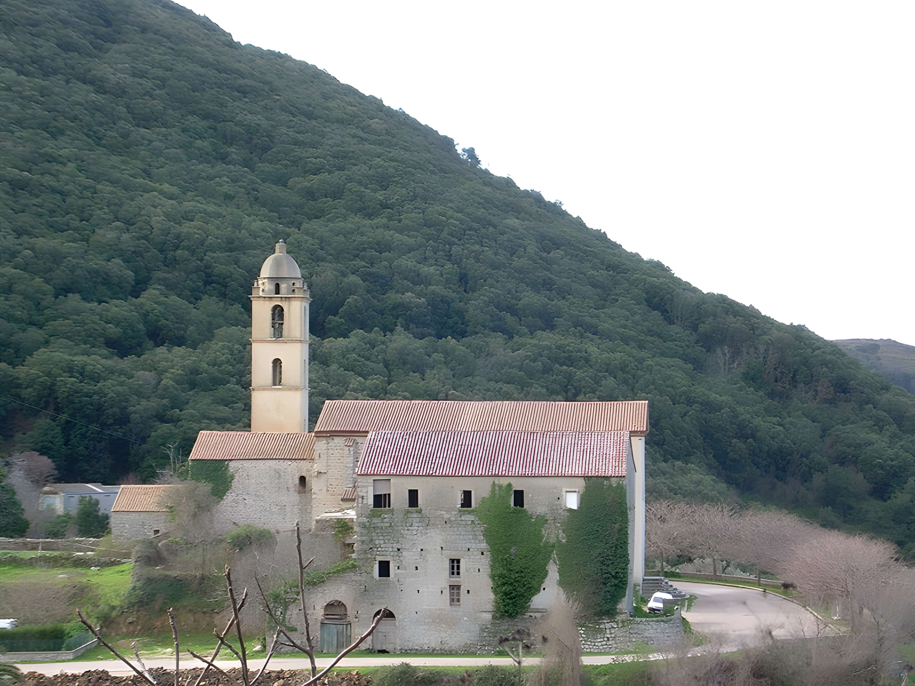 Couvent Saint-François de Sainte-Lucie-de-Tallano 