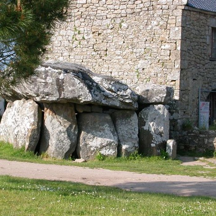 Photo de Dolmen de Crucuno à Plouharnel