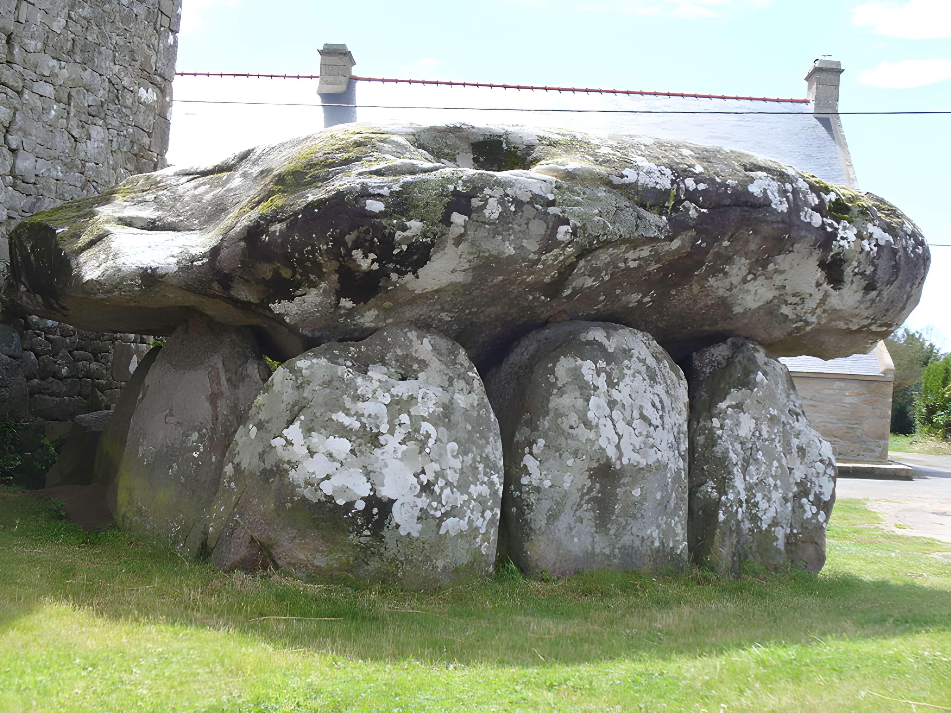Dolmen de Crucuno à Plouharnel