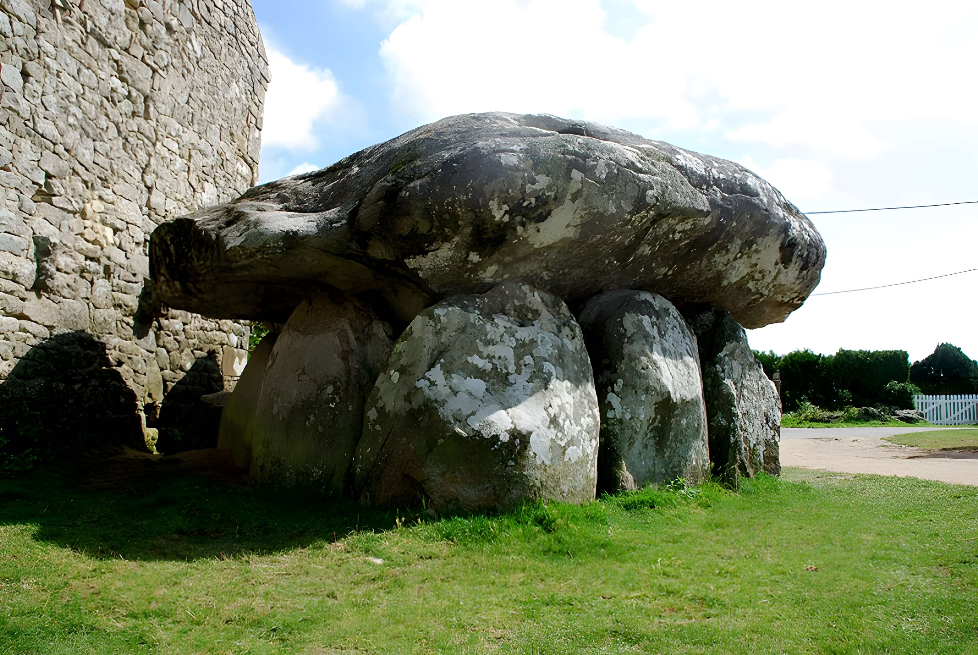 Dolmen de Crucuno à Plouharnel