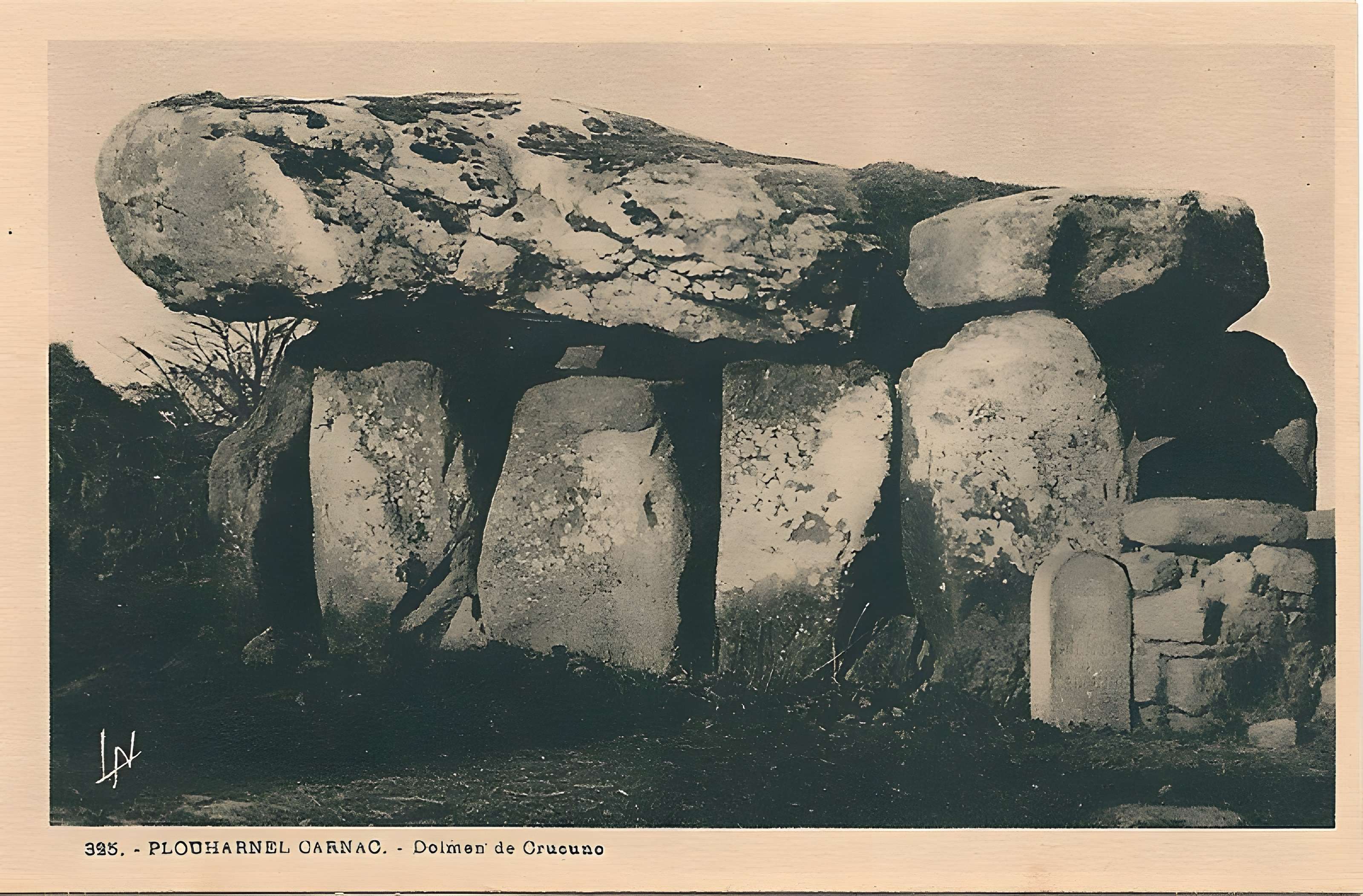 Dolmen de Crucuno à Plouharnel