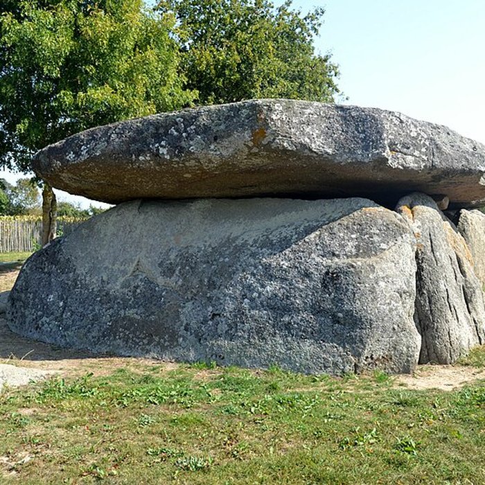 Photo de Dolmen de la Frébouchère au Bernard