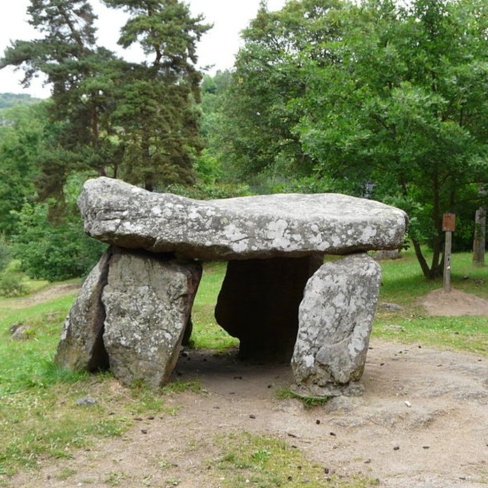 Photo de Dolmen du Parc à Saint-Nectaire