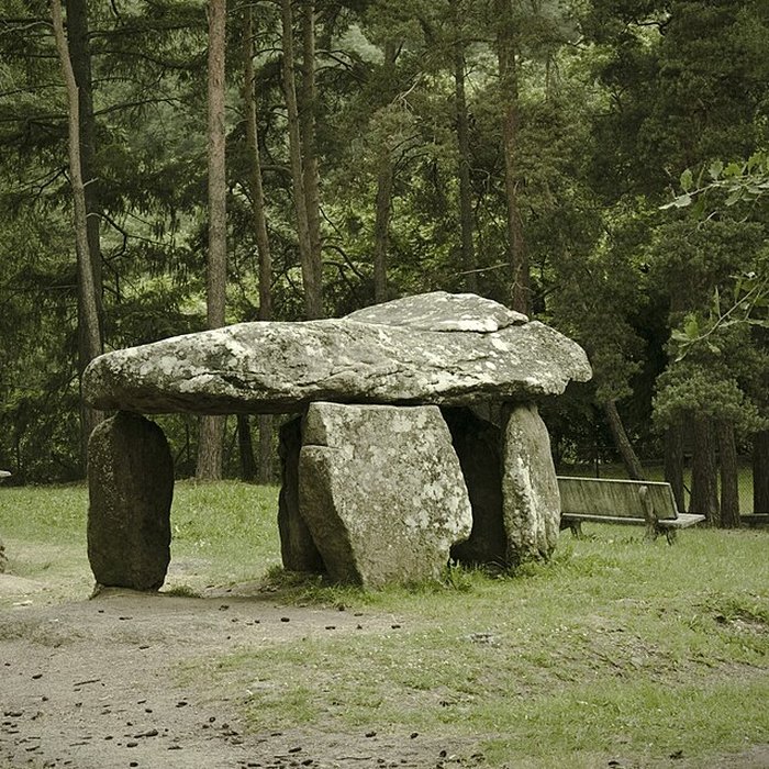 Photo de Dolmen du Parc à Saint-Nectaire