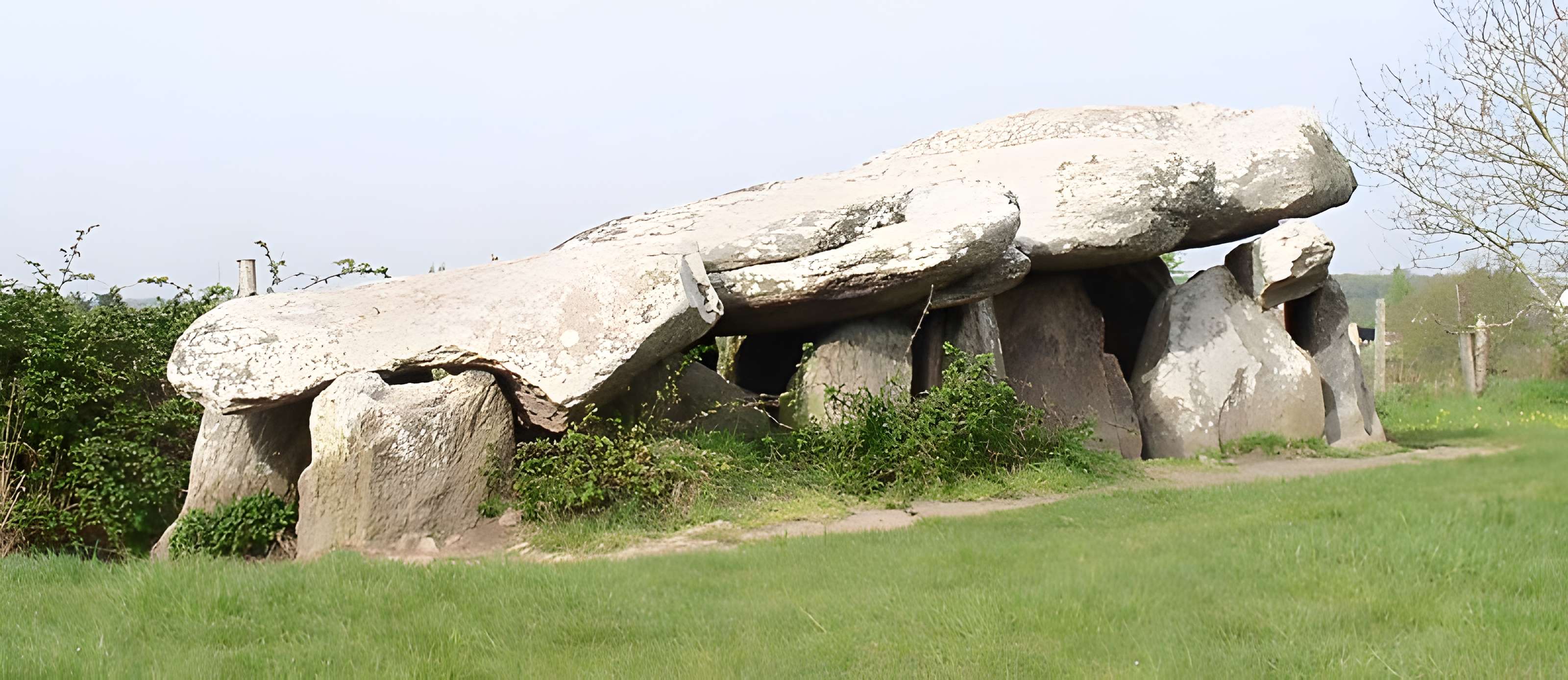 Dolmens de Kerbourg à Saint-Lyphard