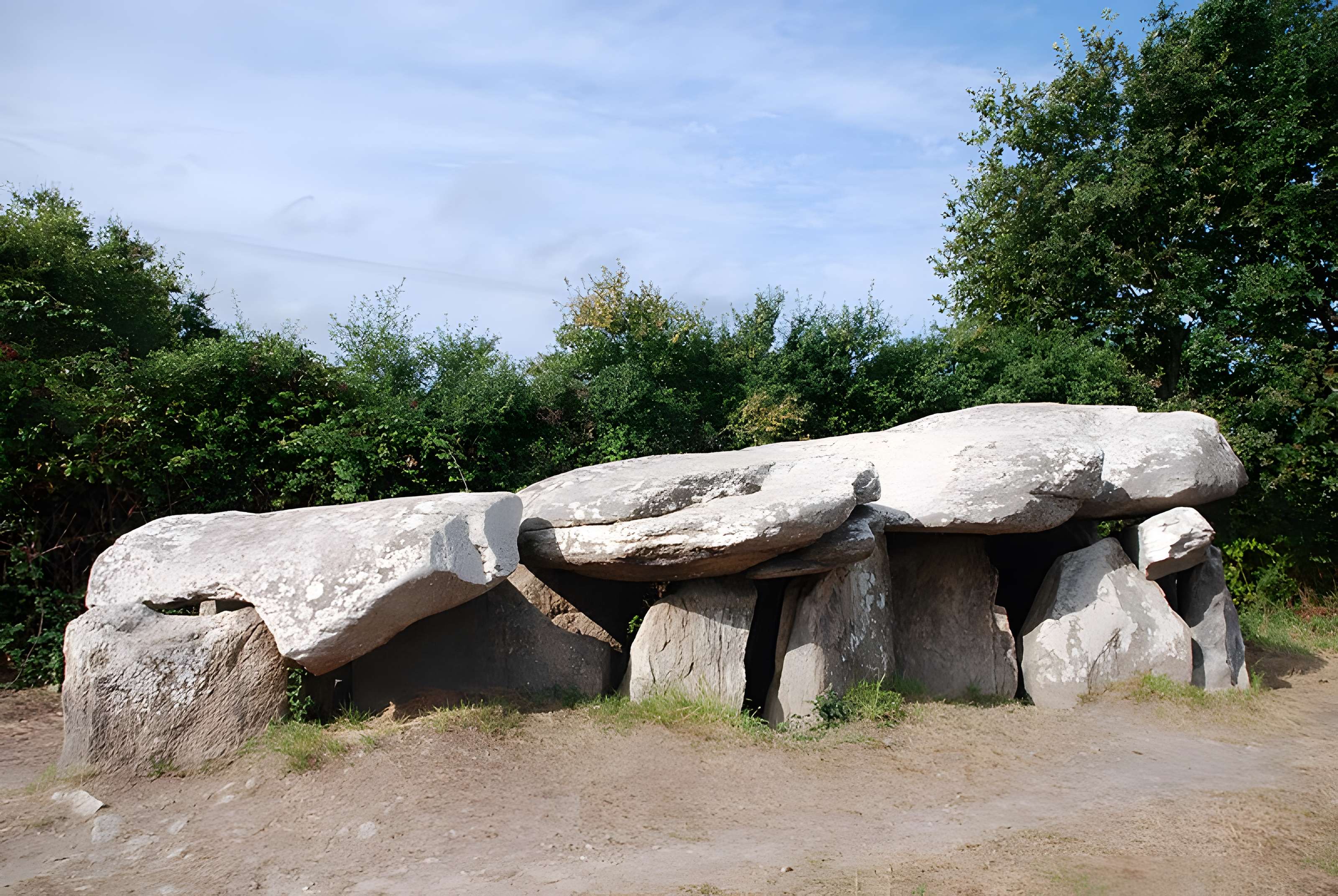 Dolmens de Kerbourg à Saint-Lyphard