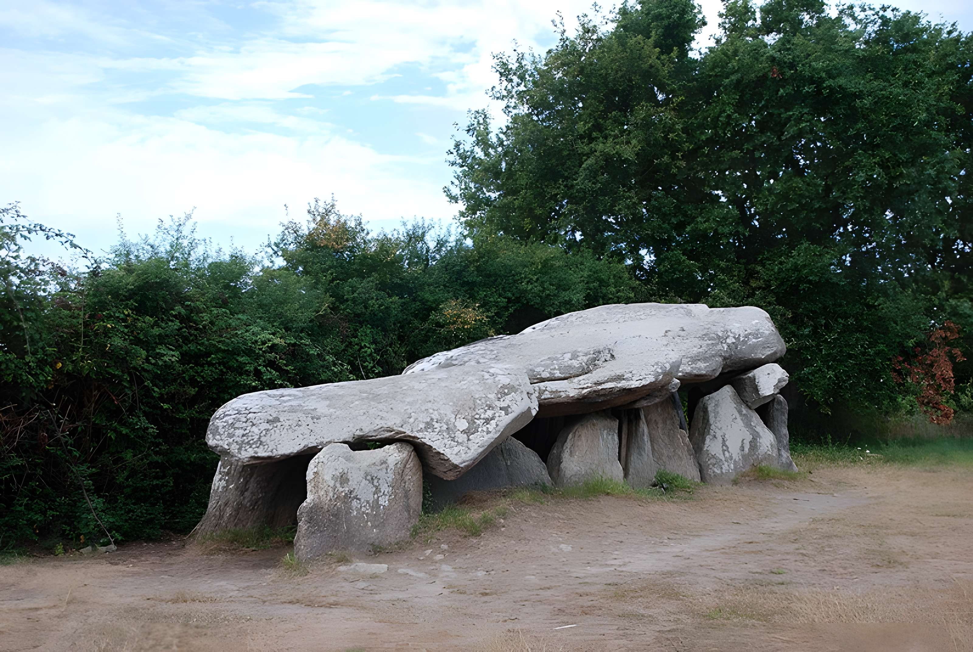 Dolmens de Kerbourg à Saint-Lyphard