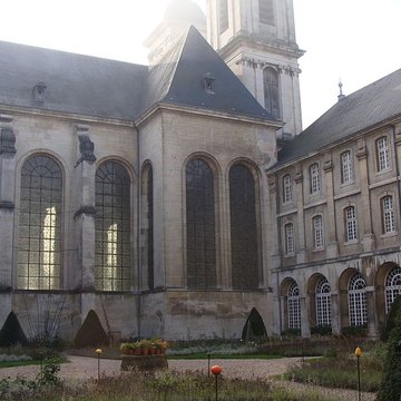 Abbaye des Prémontrés de Pont-à-Mousson