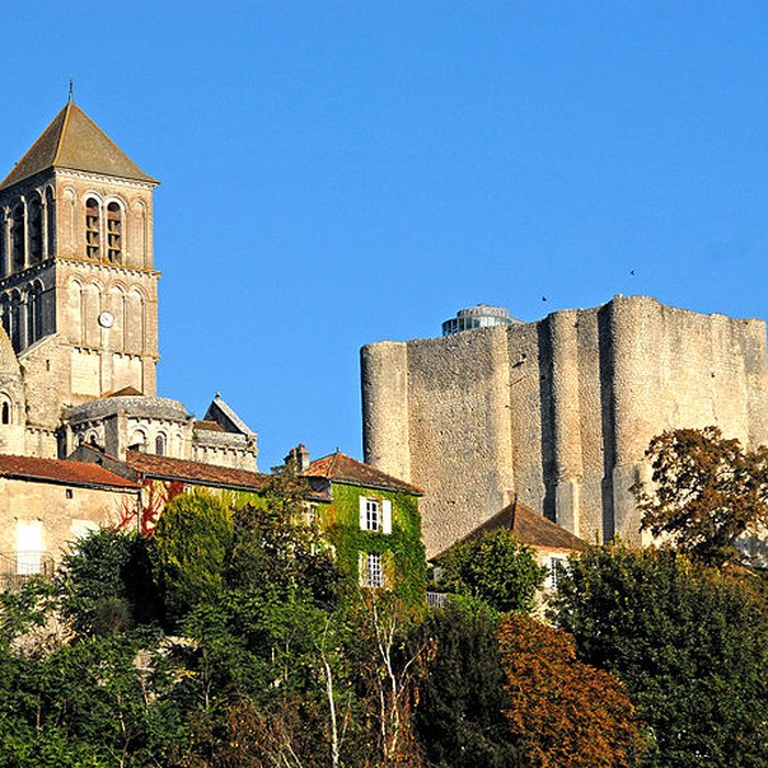 Photo de Donjon de Gouzon