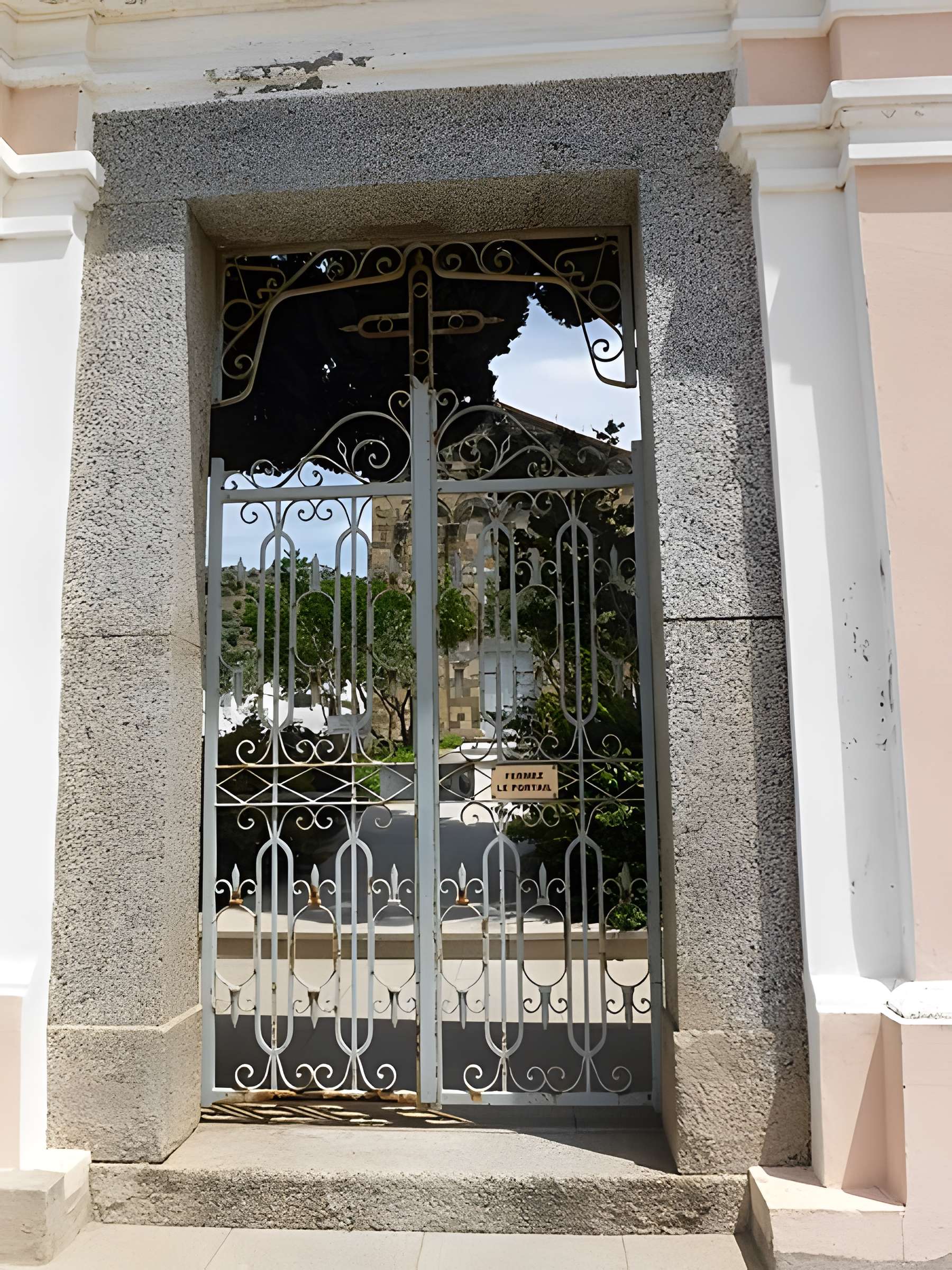 Église de la Trinité et de San Giovanni d'Aregno