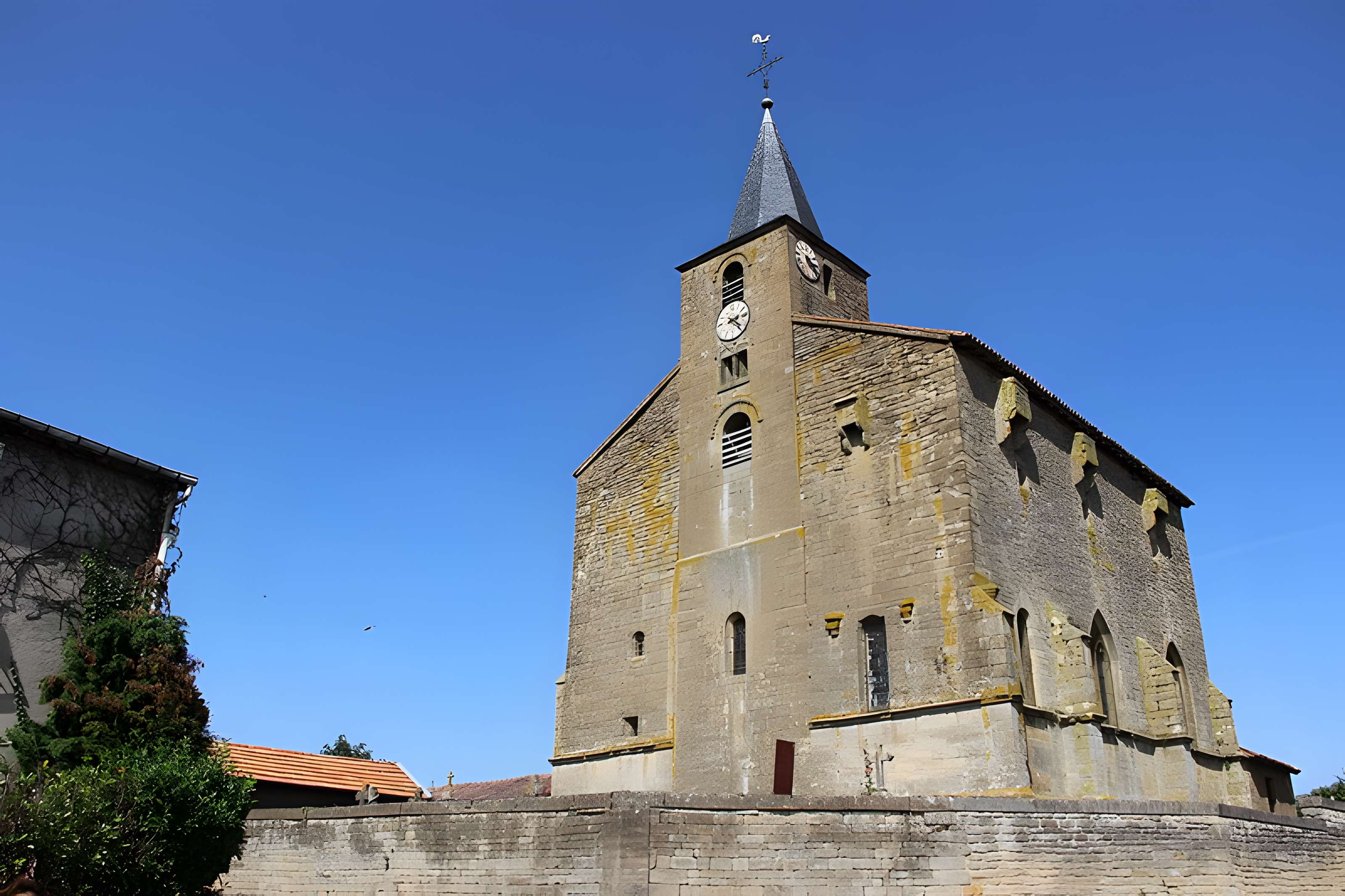 Église fortifiée de Saint-Pierrevillers