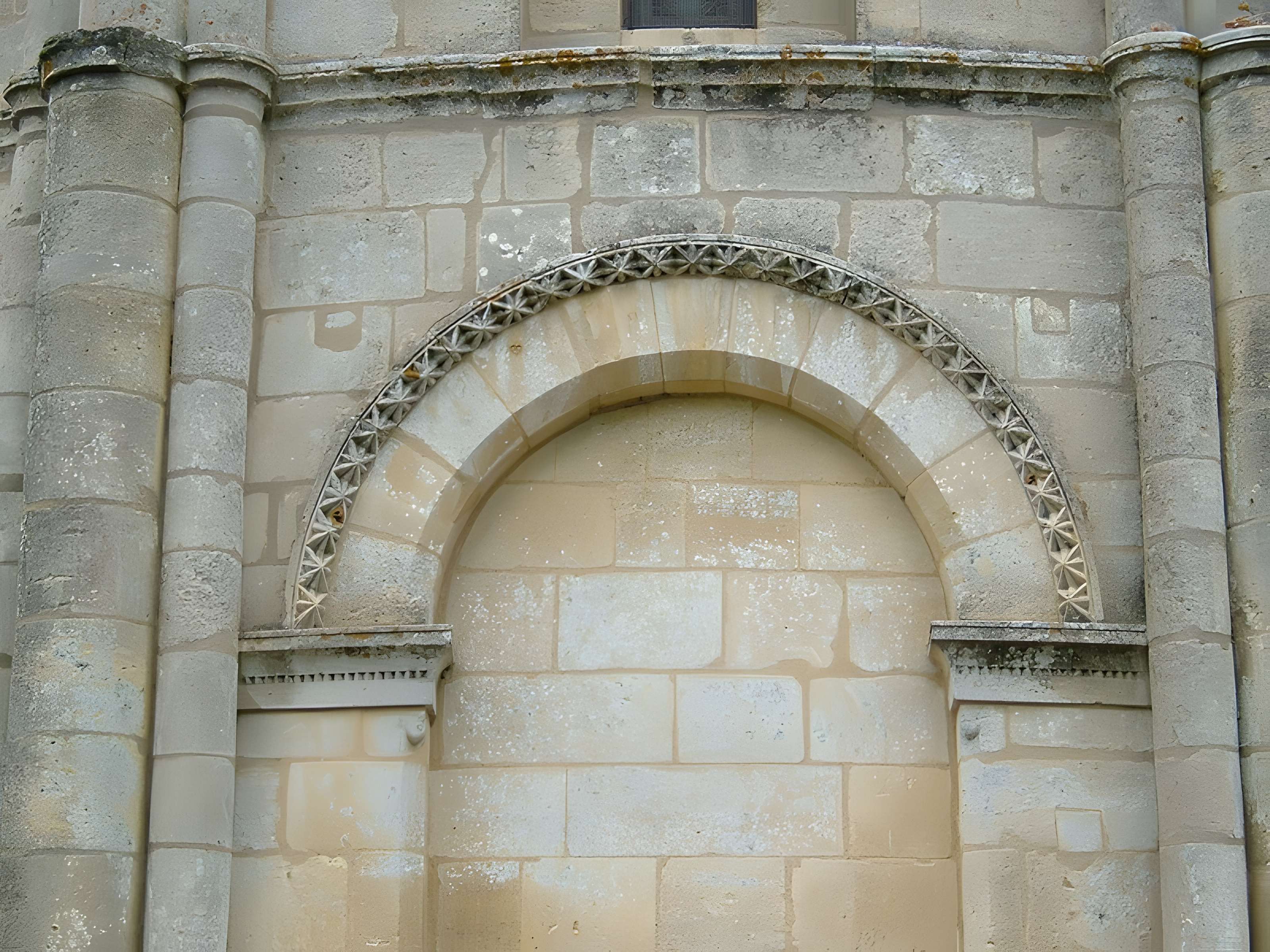 Église Notre-Dame de Bayon-sur-Gironde