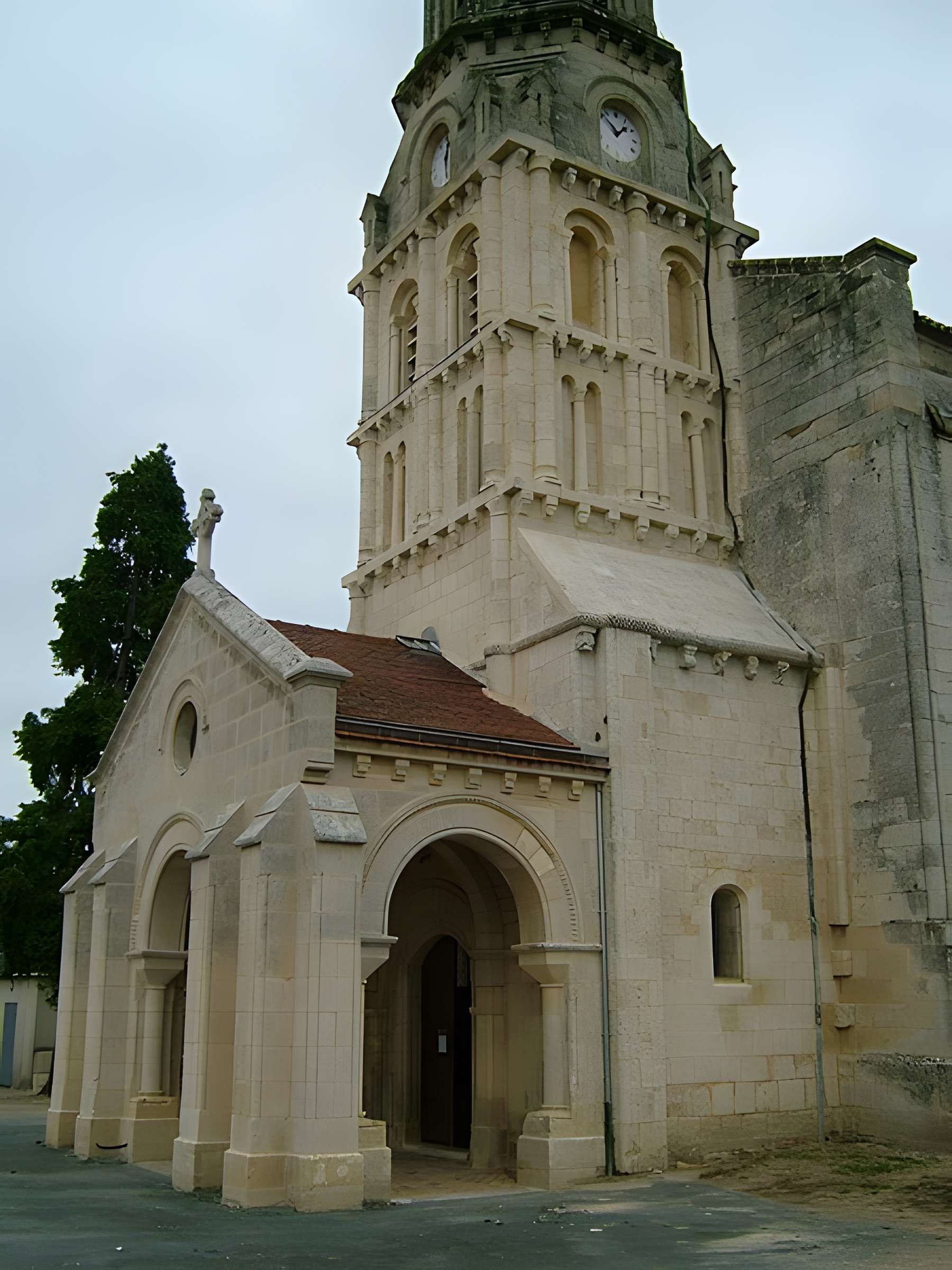 Église Notre-Dame de Bayon-sur-Gironde