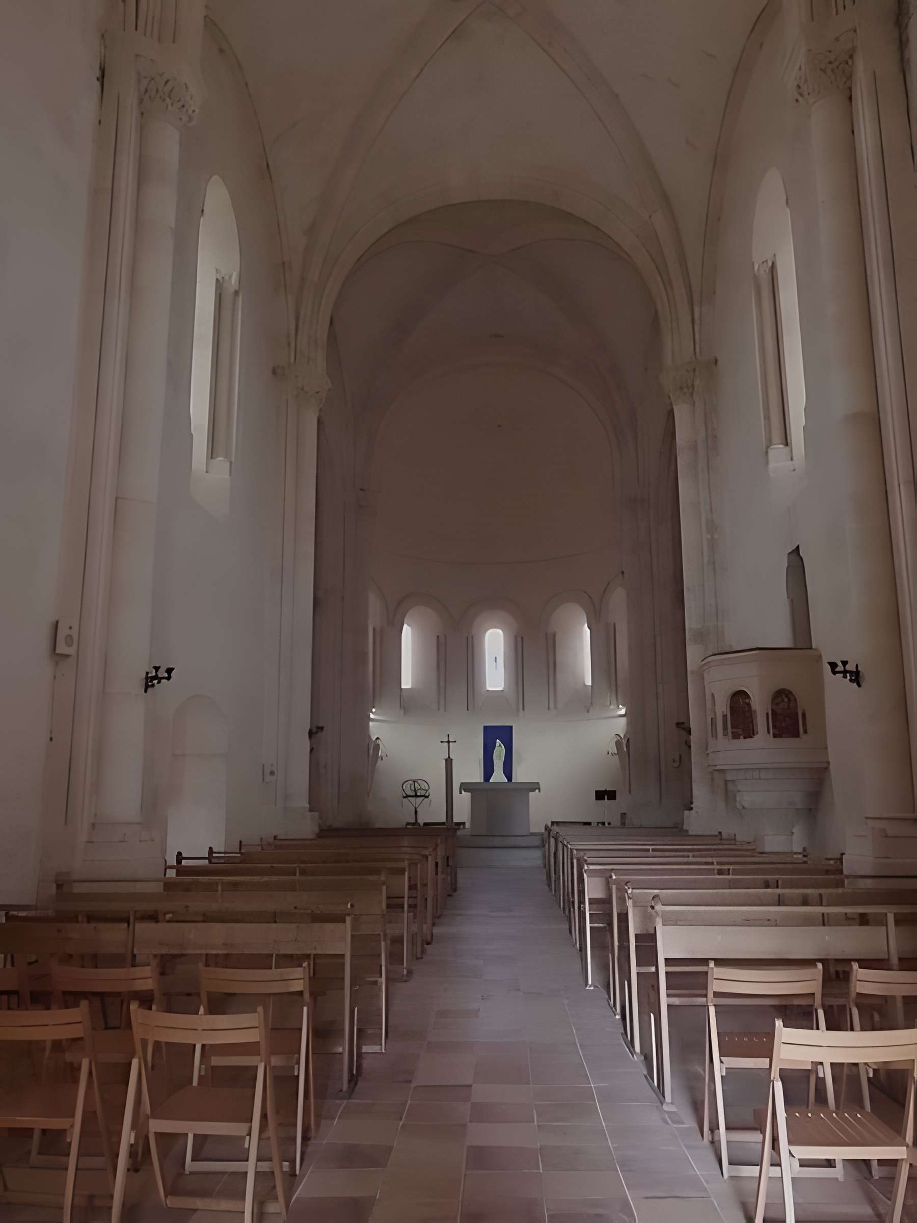 Église Notre-Dame de Bayon-sur-Gironde