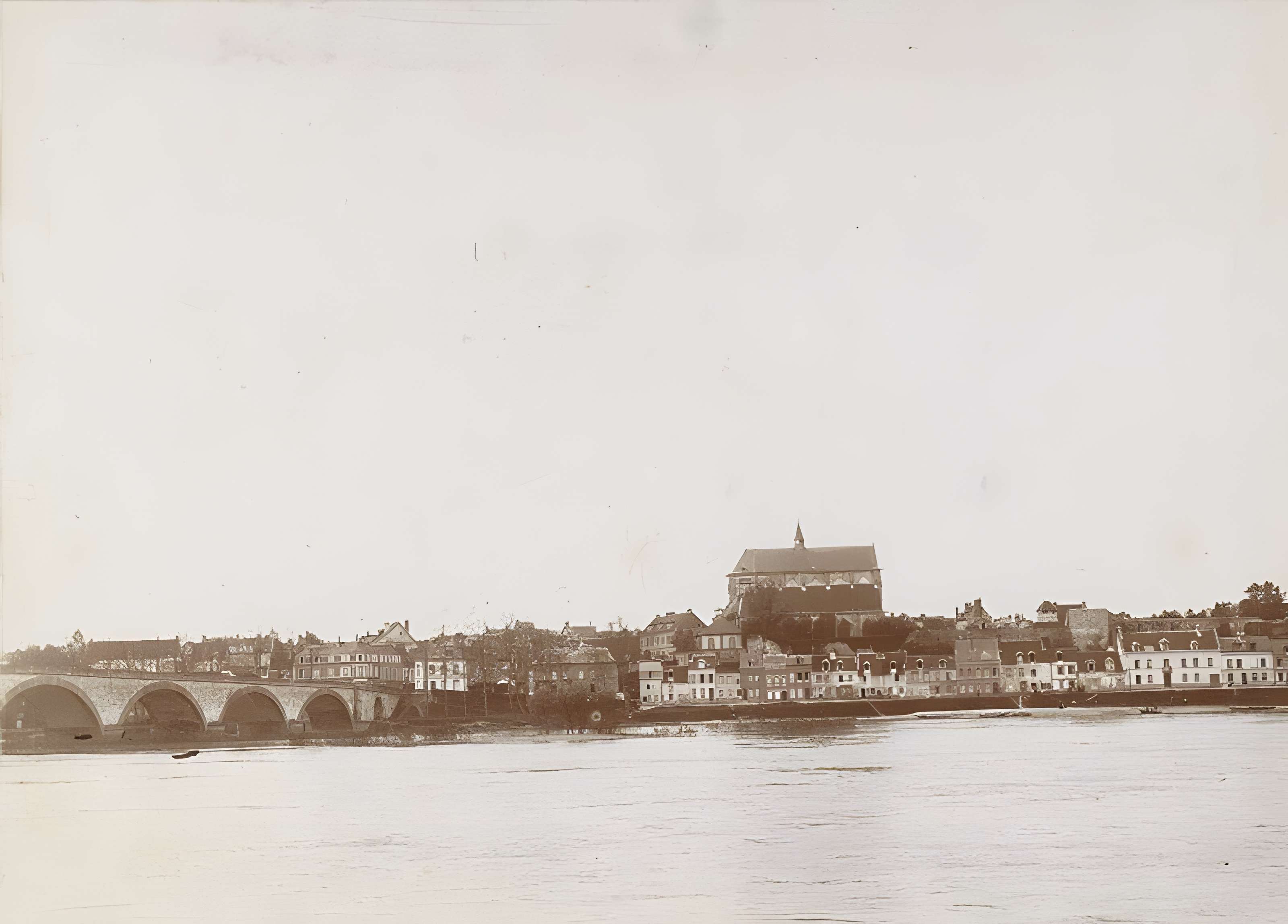 Église Notre-Dame-des-Arts de Pont-de-l'Arche