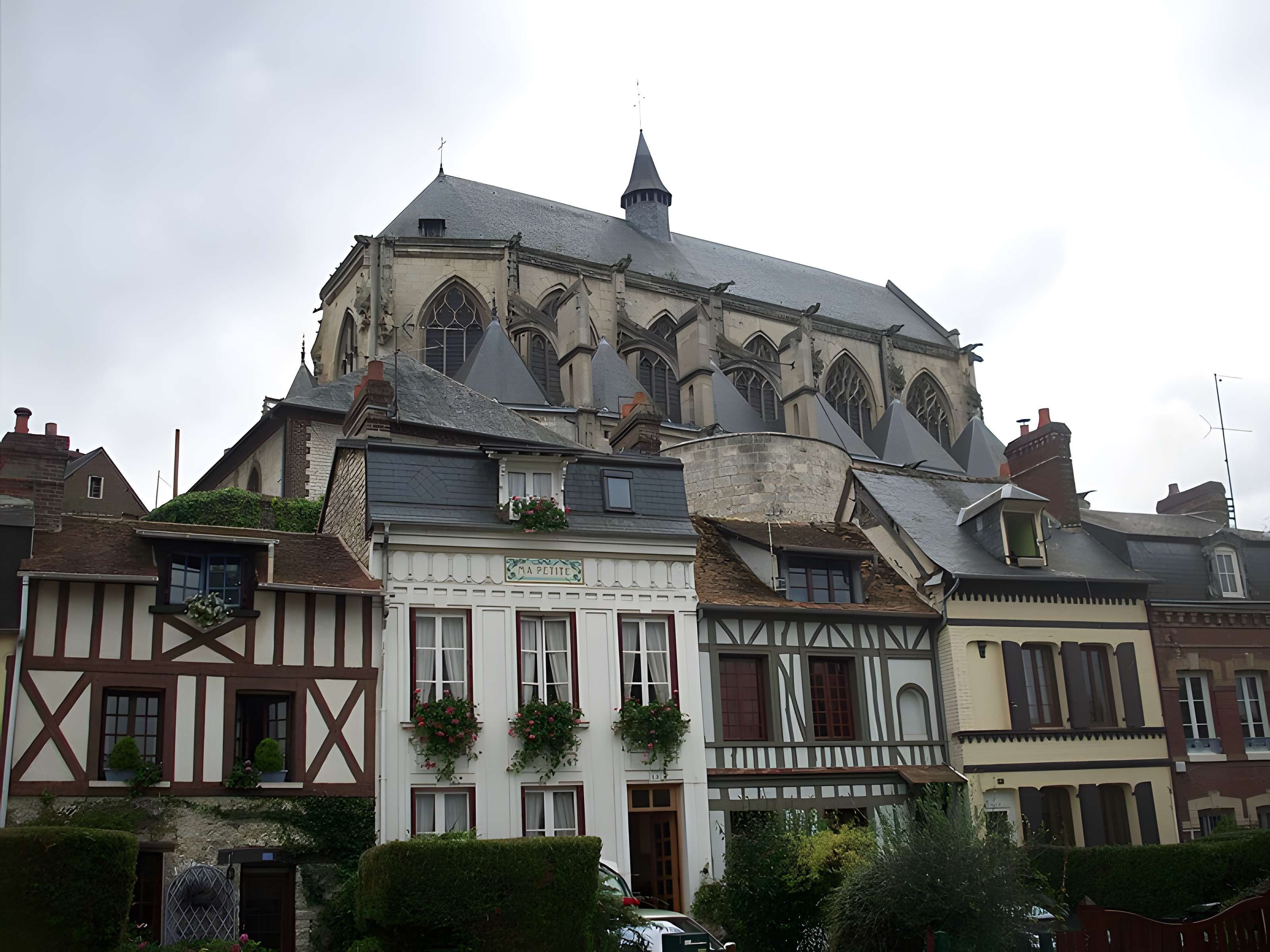 Église Notre-Dame-des-Arts de Pont-de-l'Arche