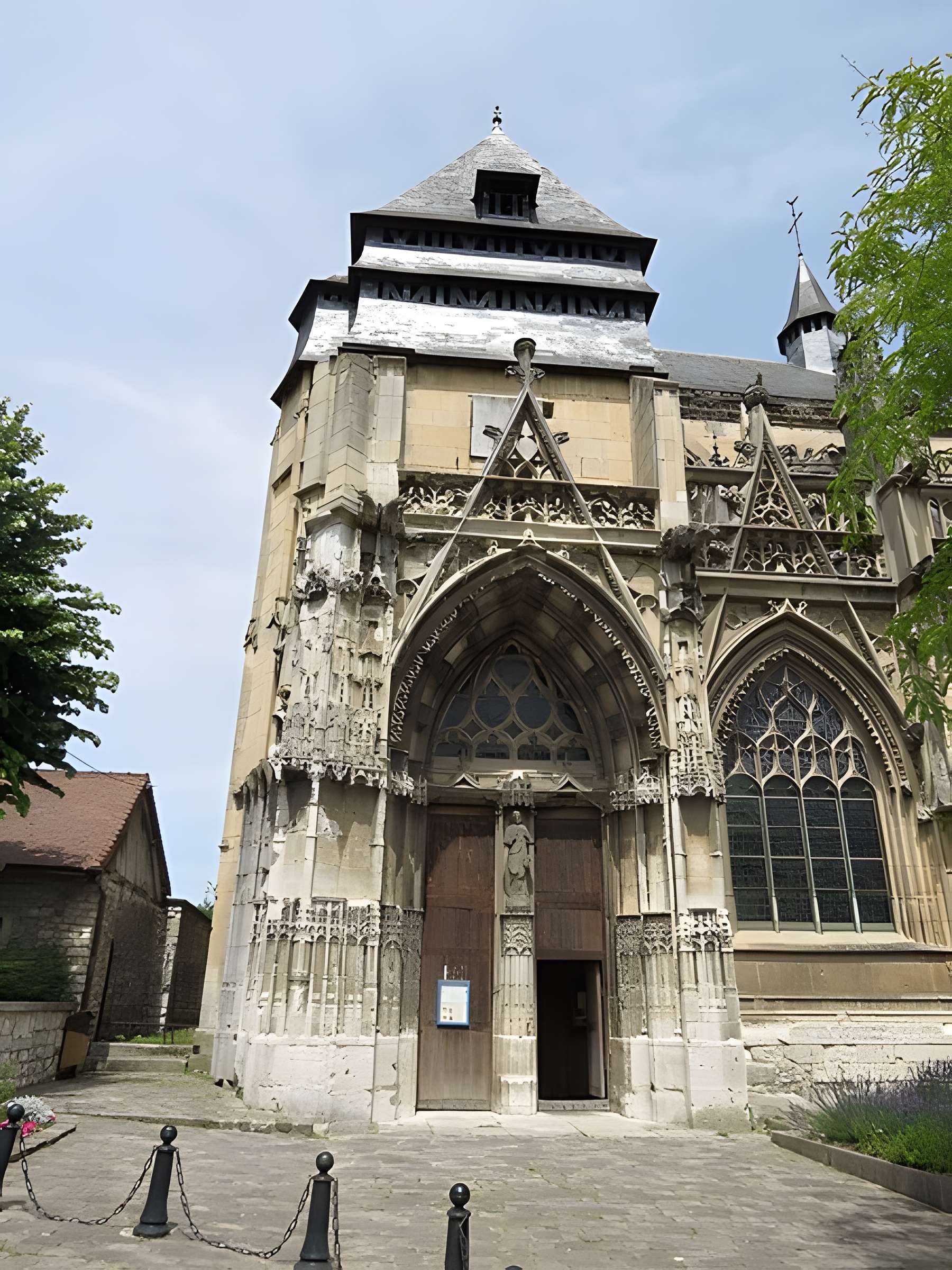 Église Notre-Dame-des-Arts de Pont-de-l'Arche