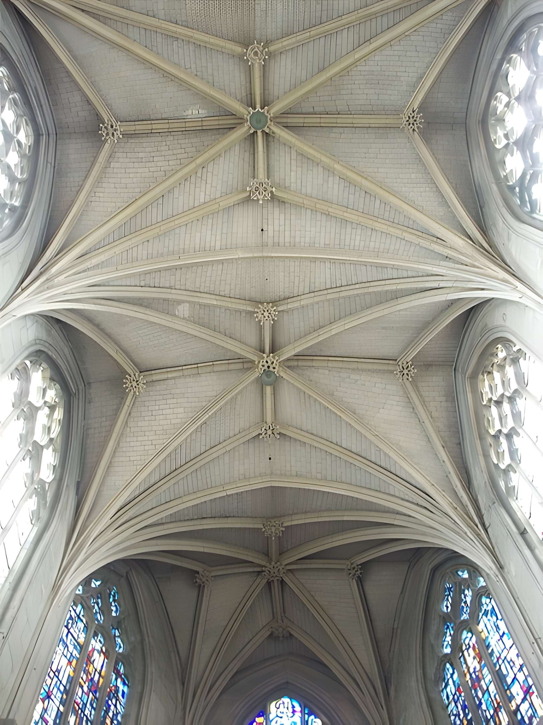 Église Notre-Dame-des-Arts de Pont-de-l'Arche