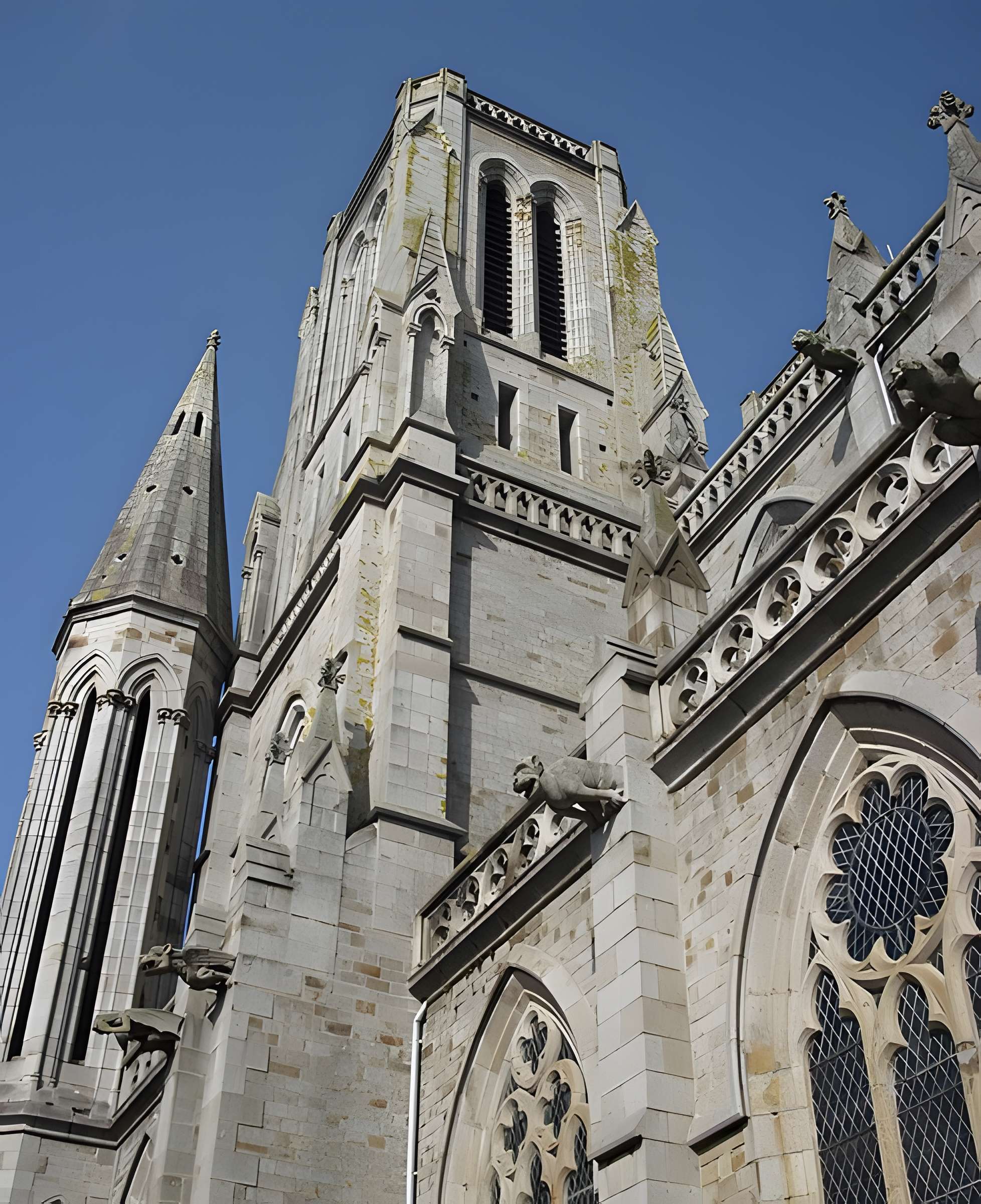 Église Notre-Dame-des-Champs d'Avranches 