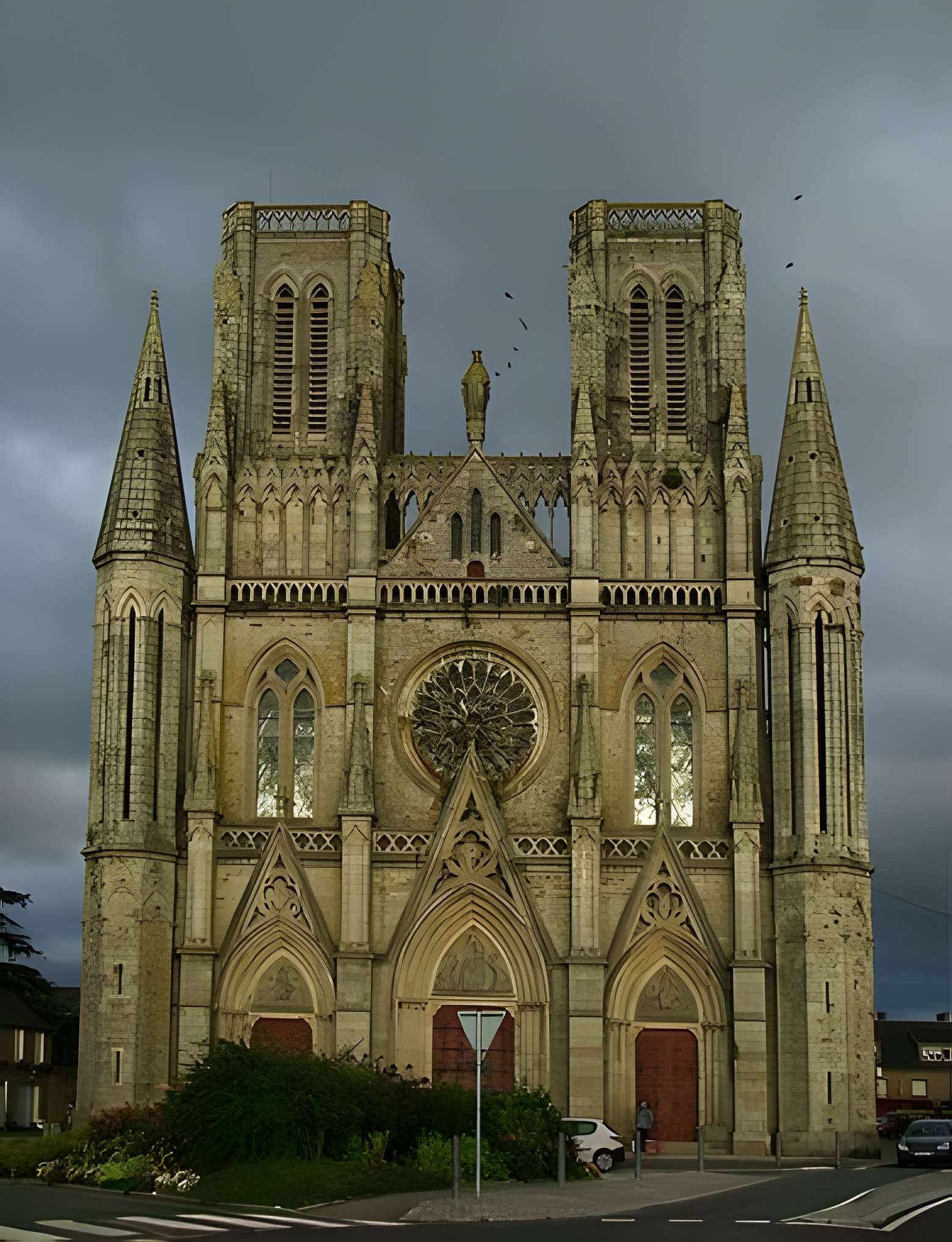 Église Notre-Dame-des-Champs d'Avranches 