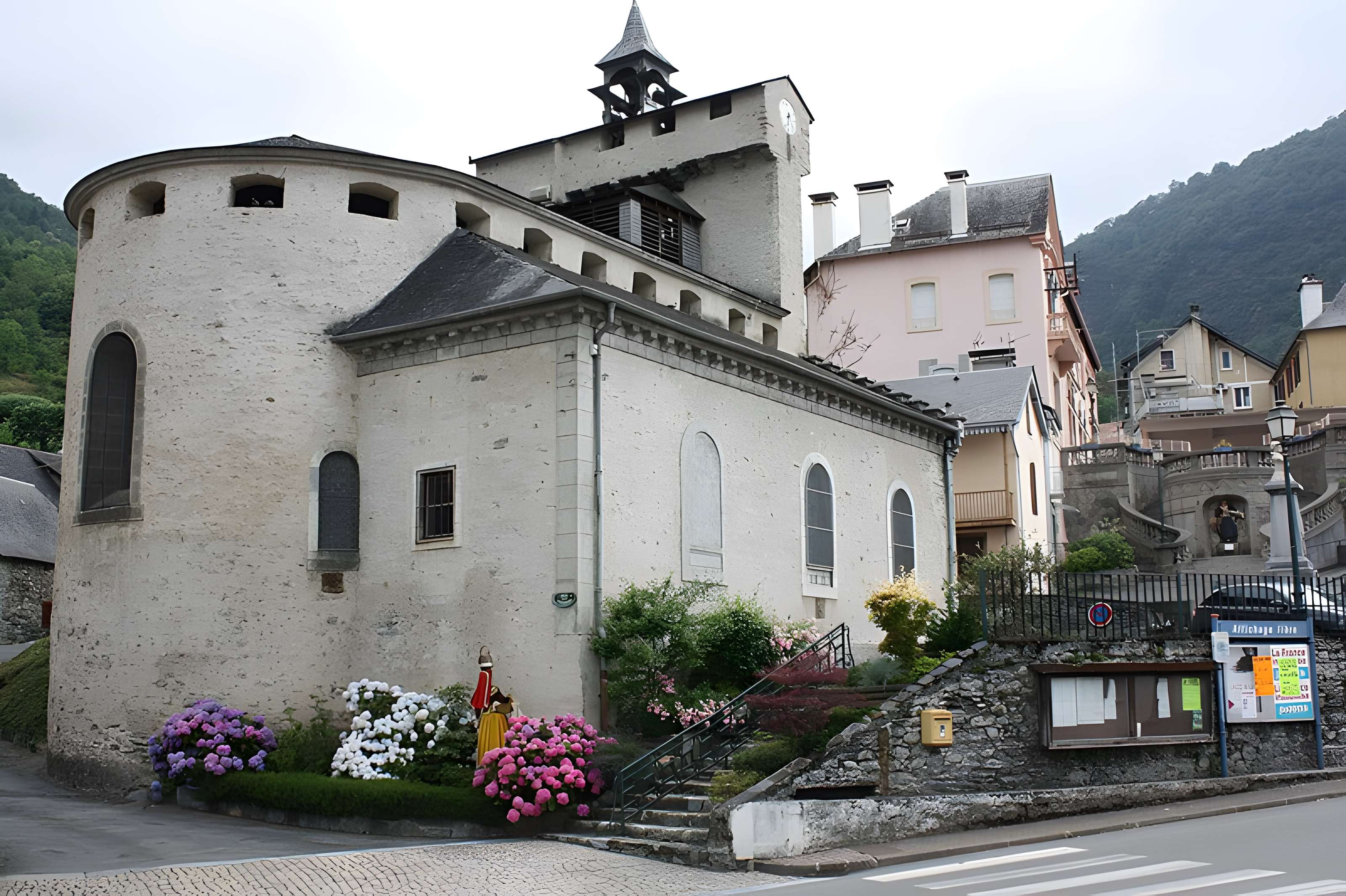 Église Saint-André de Soulom