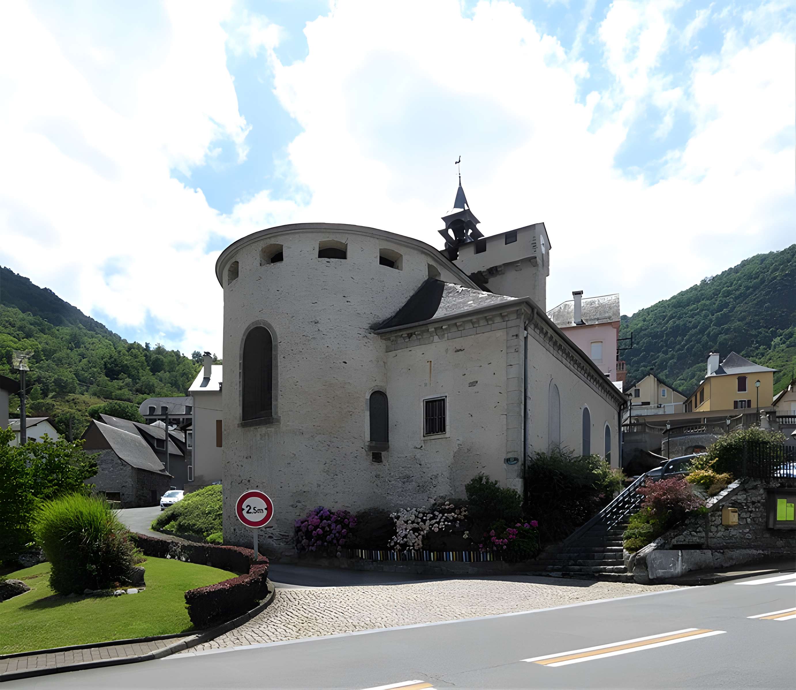 Église Saint-André de Soulom