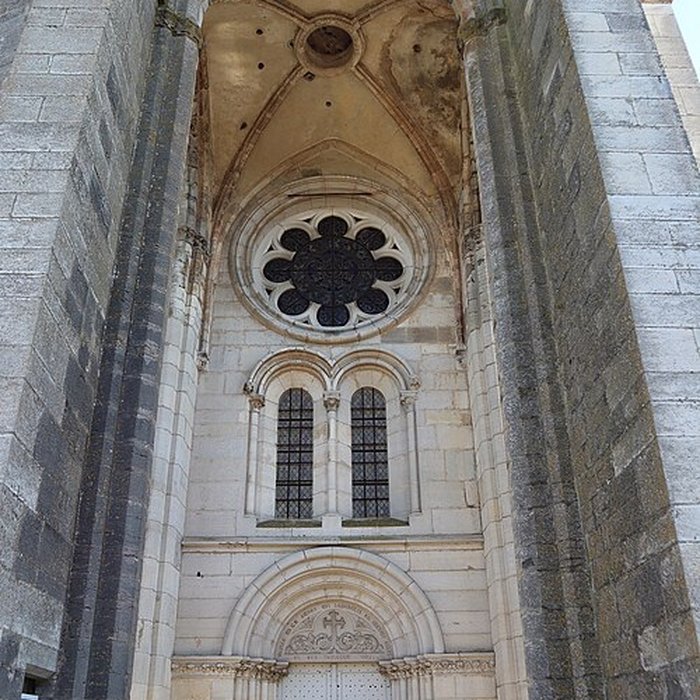 Photo de Église Sainte-Sabine de Sainte-Sabine en Côte-dOr