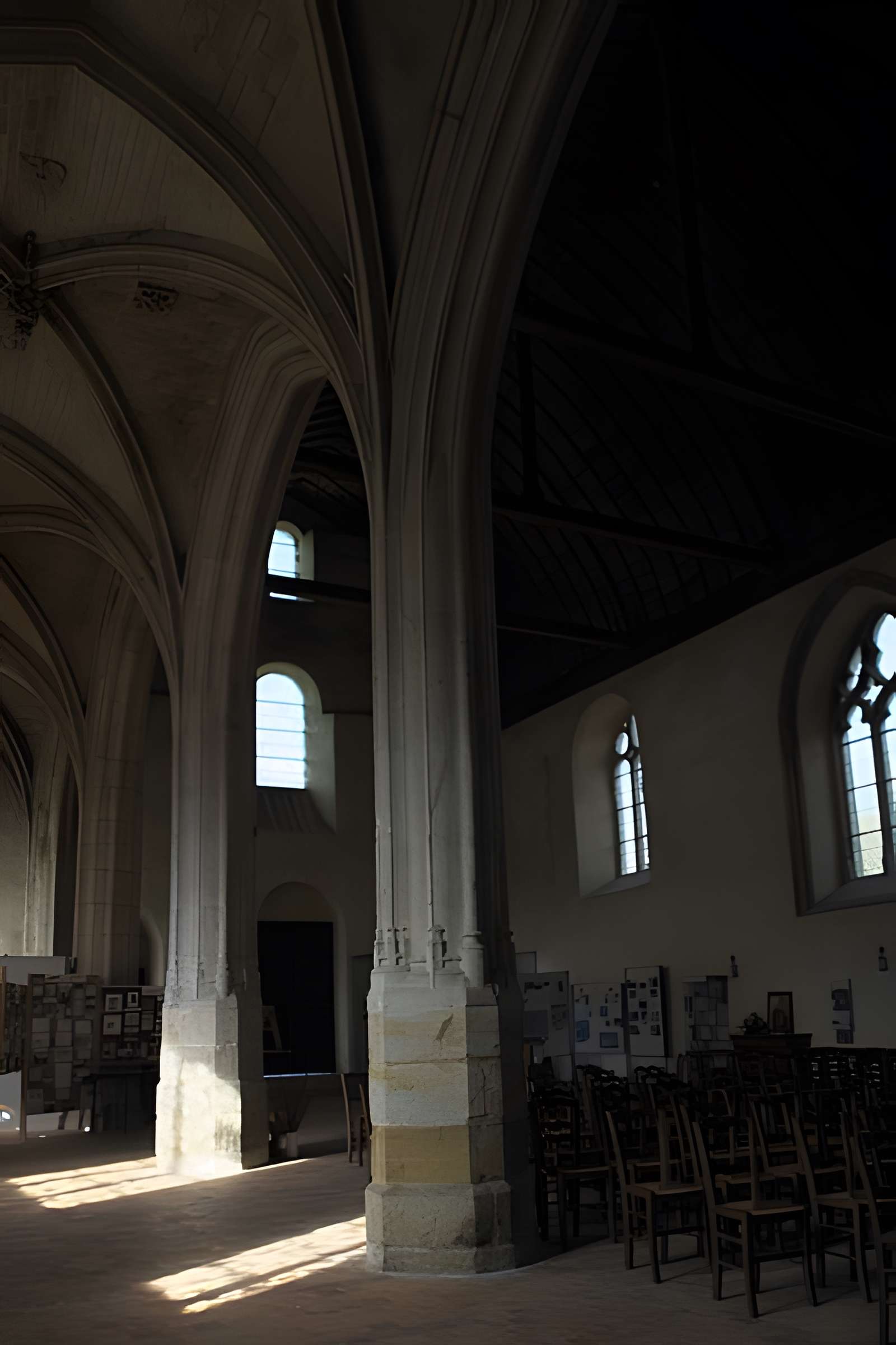 Église Saint-Hilaire de Tillières-sur-Avre