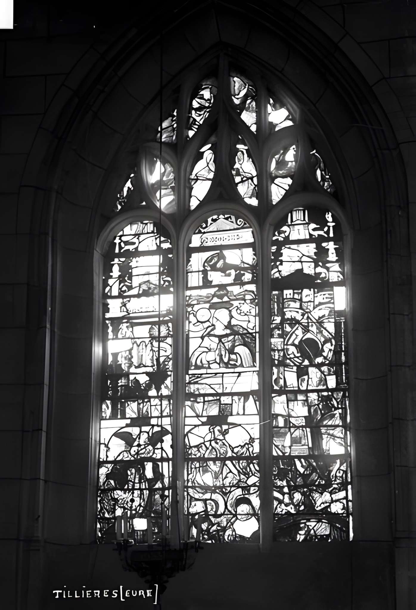 Église Saint-Hilaire de Tillières-sur-Avre