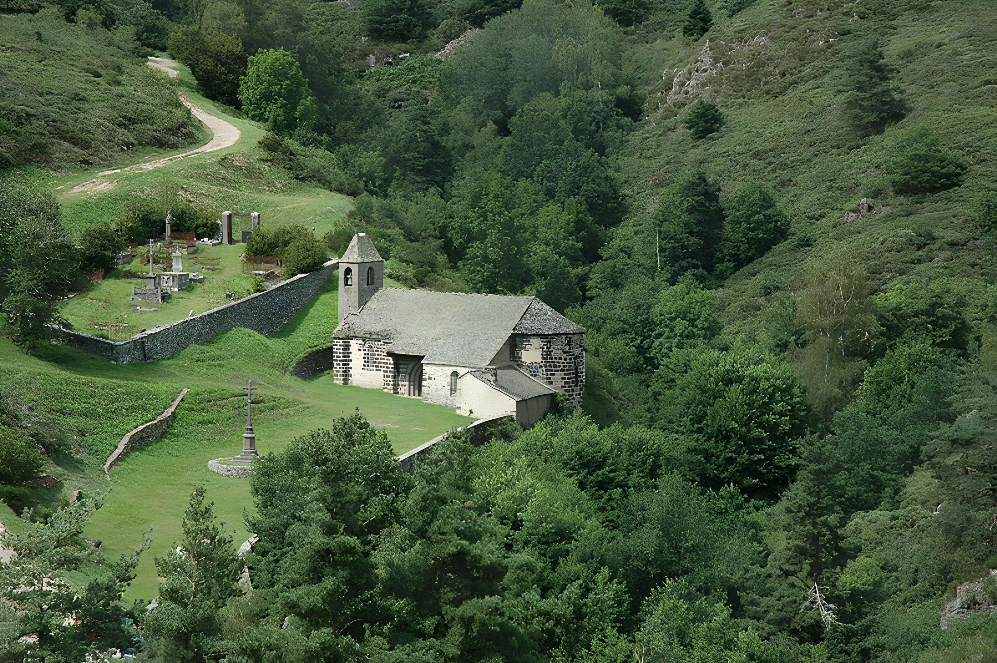 Église Saint-Illide d'Alleuze