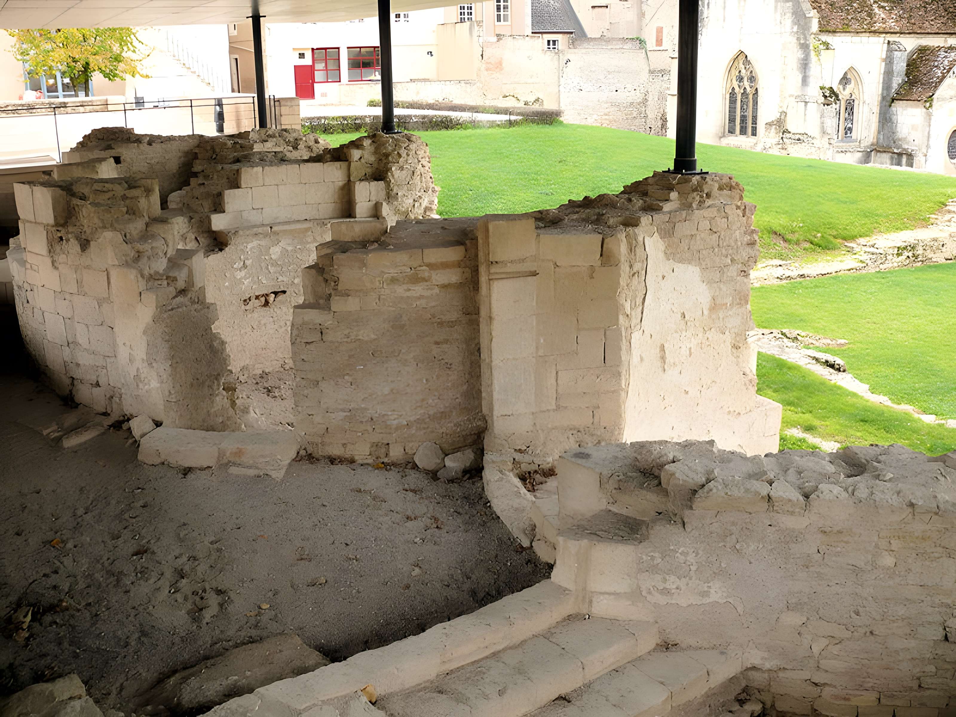 Église Saint-Laurent de La Charité-sur-Loire 
