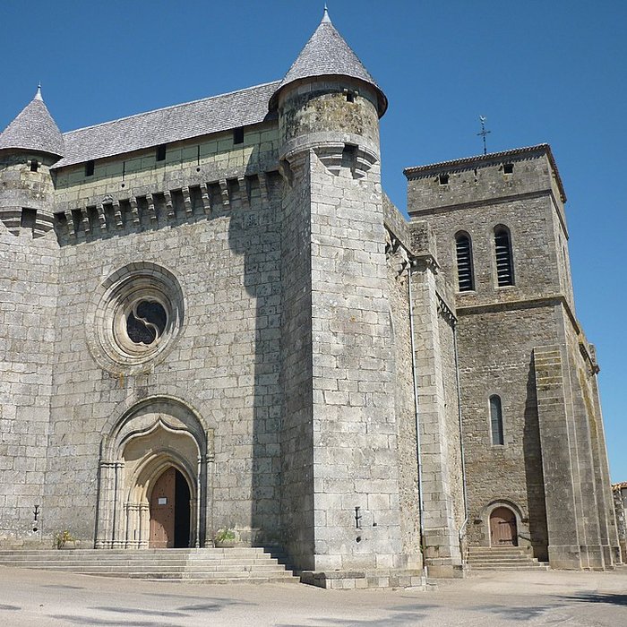 Photo de Église Saint-Pierre du Boupère