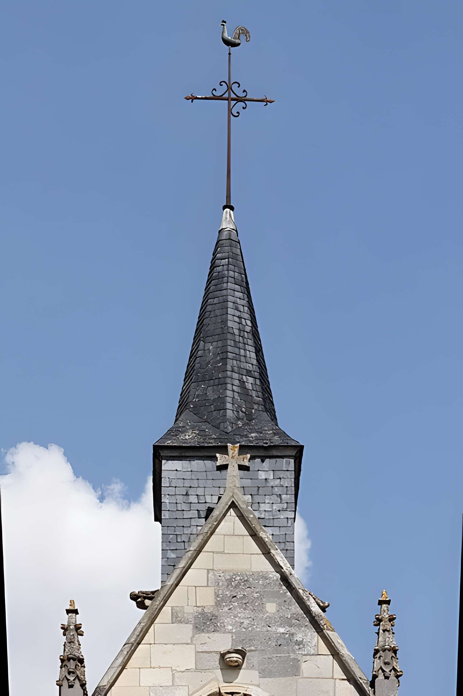 Église Saint-Pierre-du-Trépas de Saint-Père