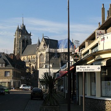 Église Saint-Pierre-et-Saint-Paul dAumale