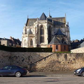Église Saint-Pierre-et-Saint-Paul dAumale