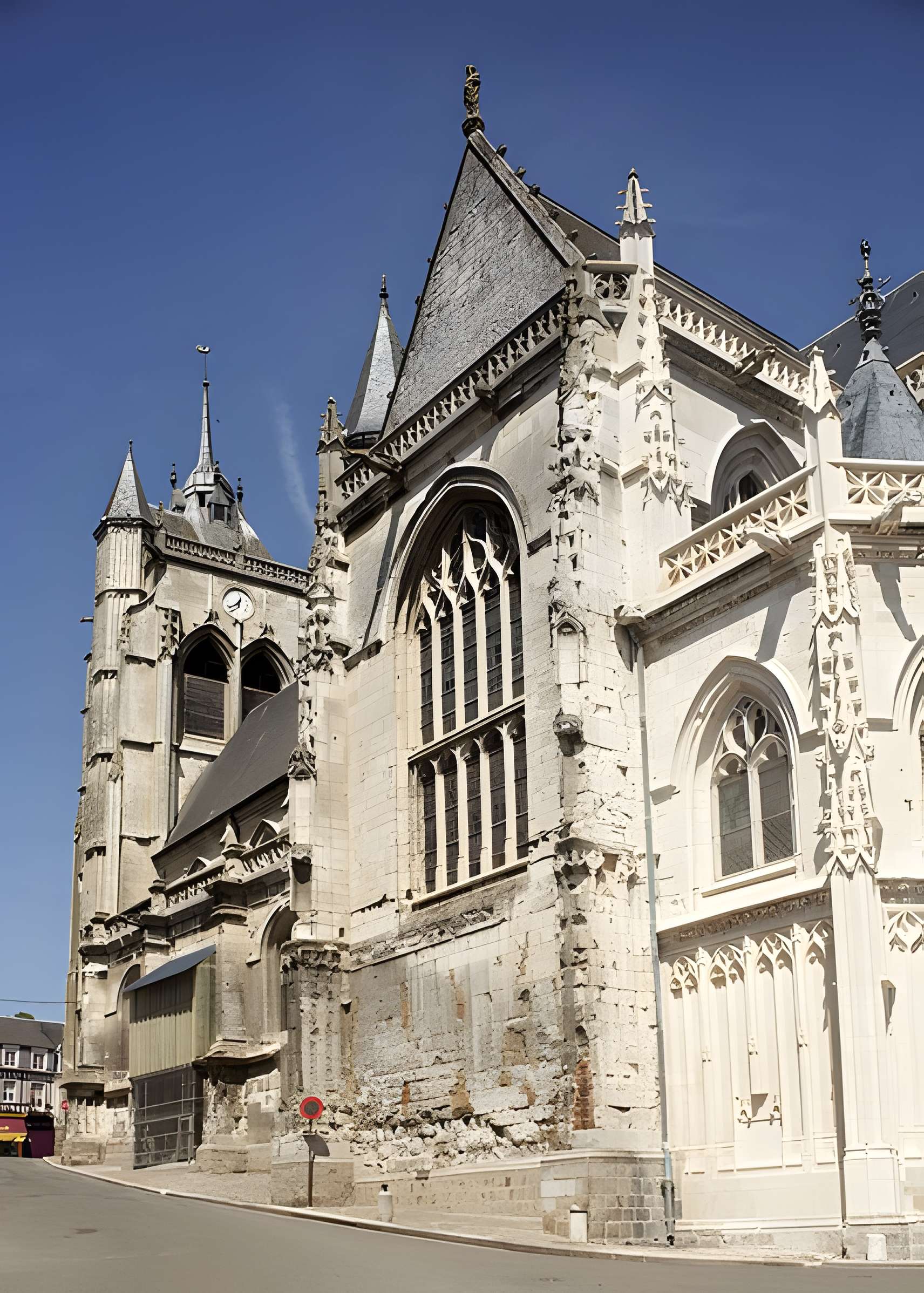 Église Saint-Pierre-et-Saint-Paul d'Aumale