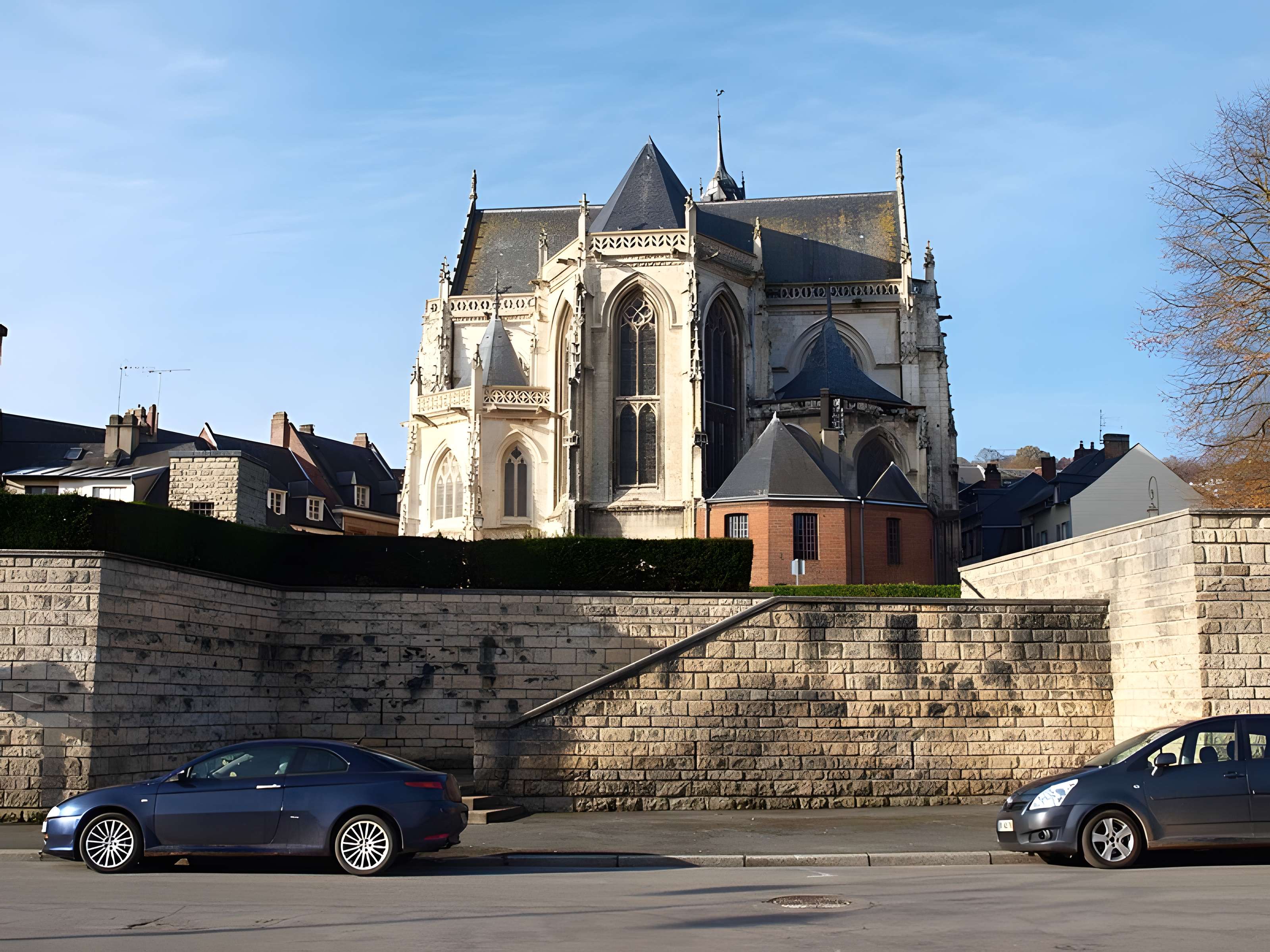 Église Saint-Pierre-et-Saint-Paul d'Aumale