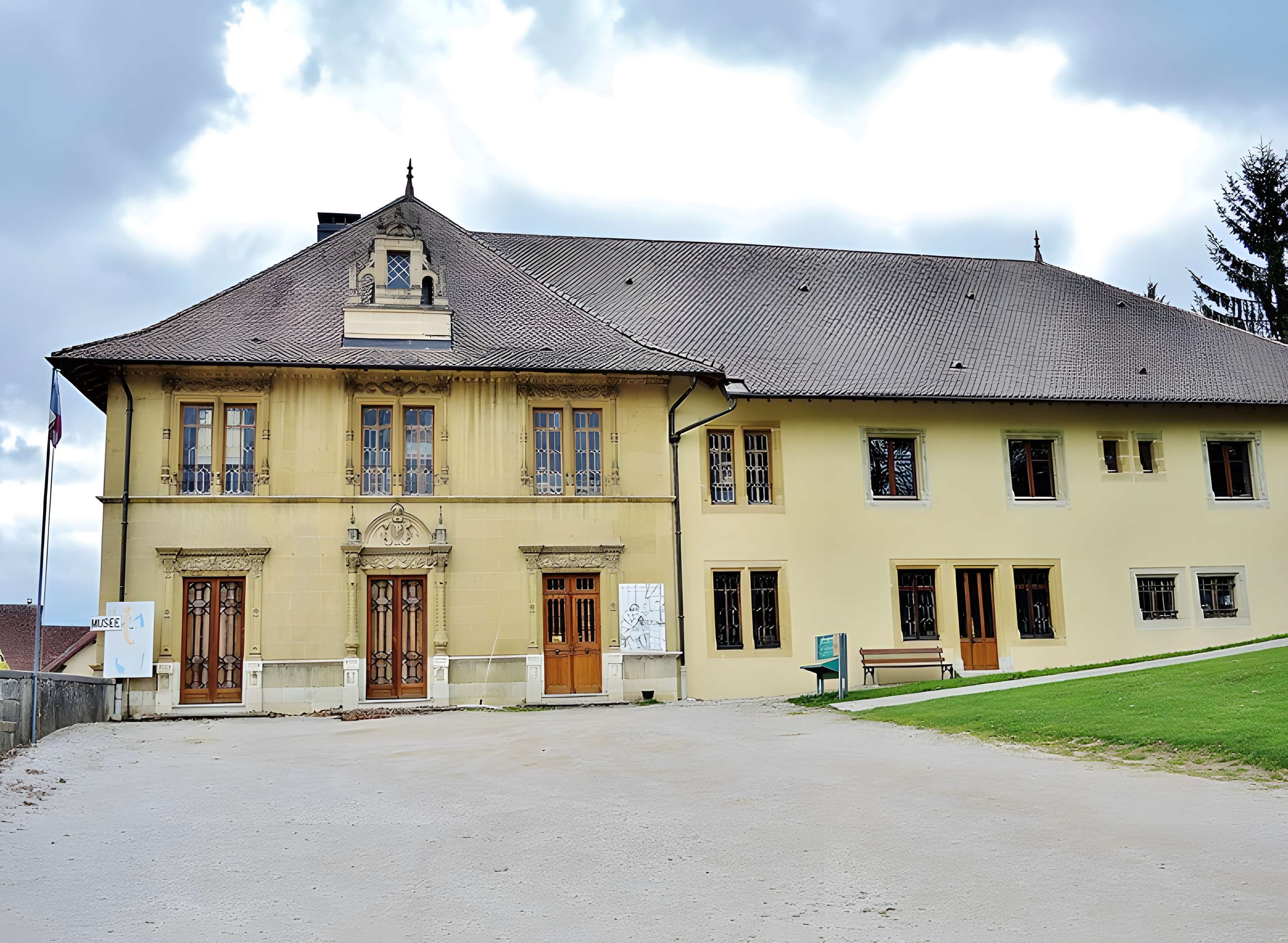 Château Pertusier