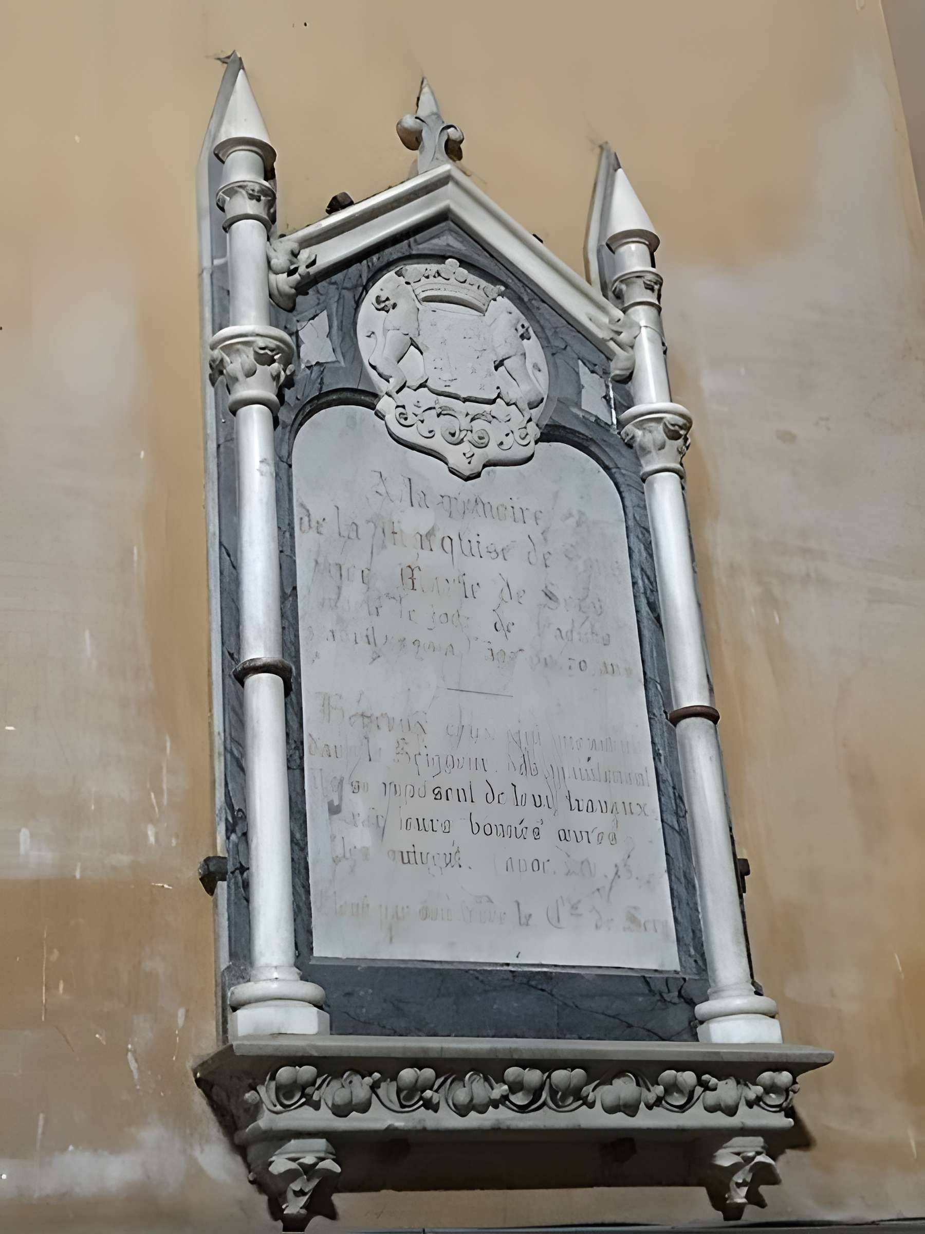 Église Saint-Victor de Montesquieu-Volvestre