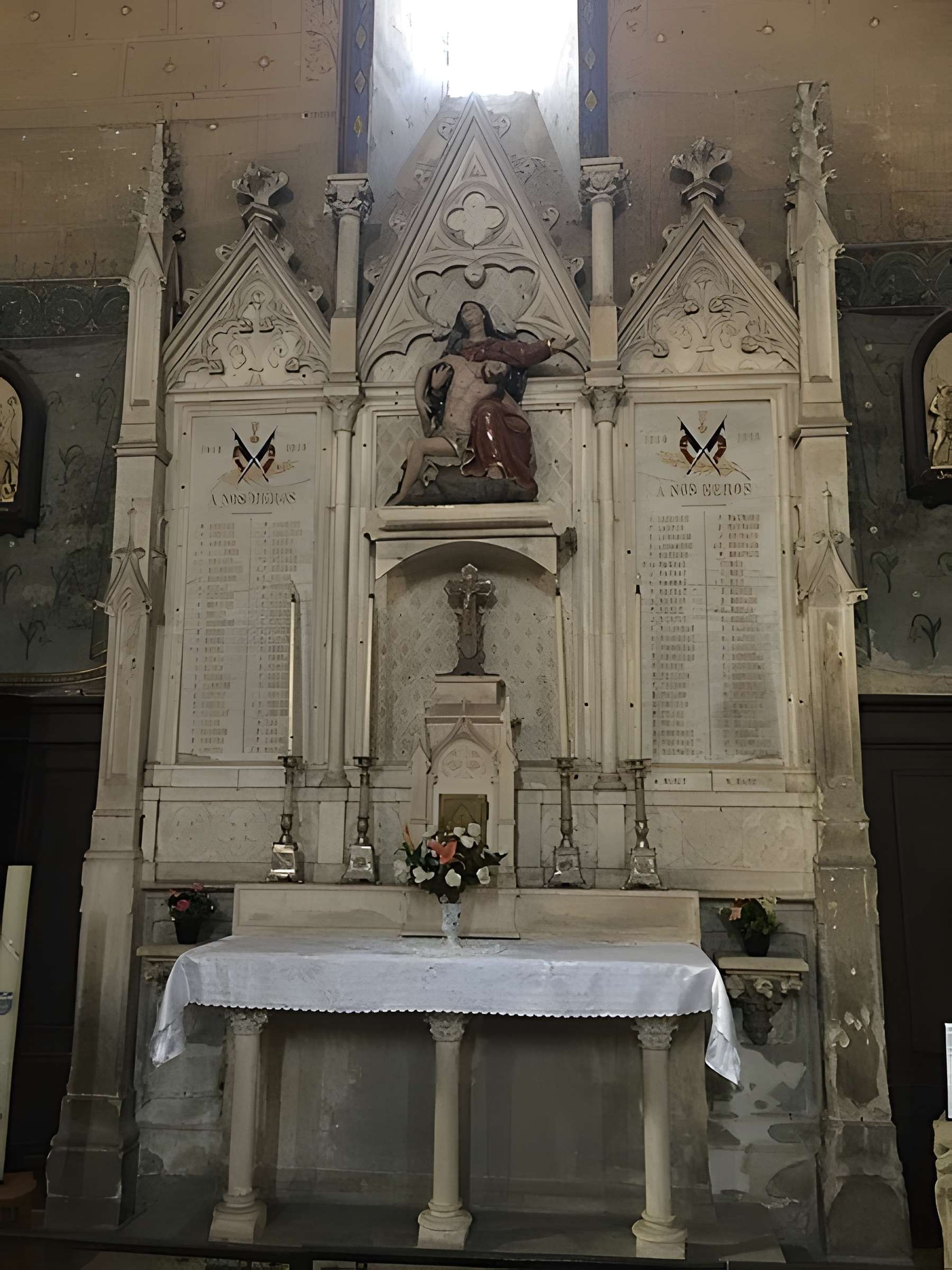 Église Saint-Victor de Montesquieu-Volvestre