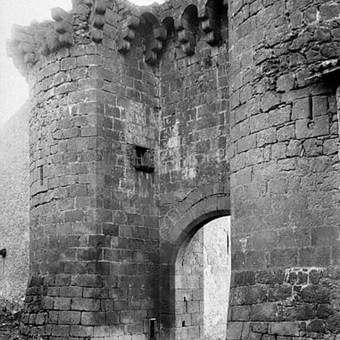 Photo de Enceinte de Pontgibaud