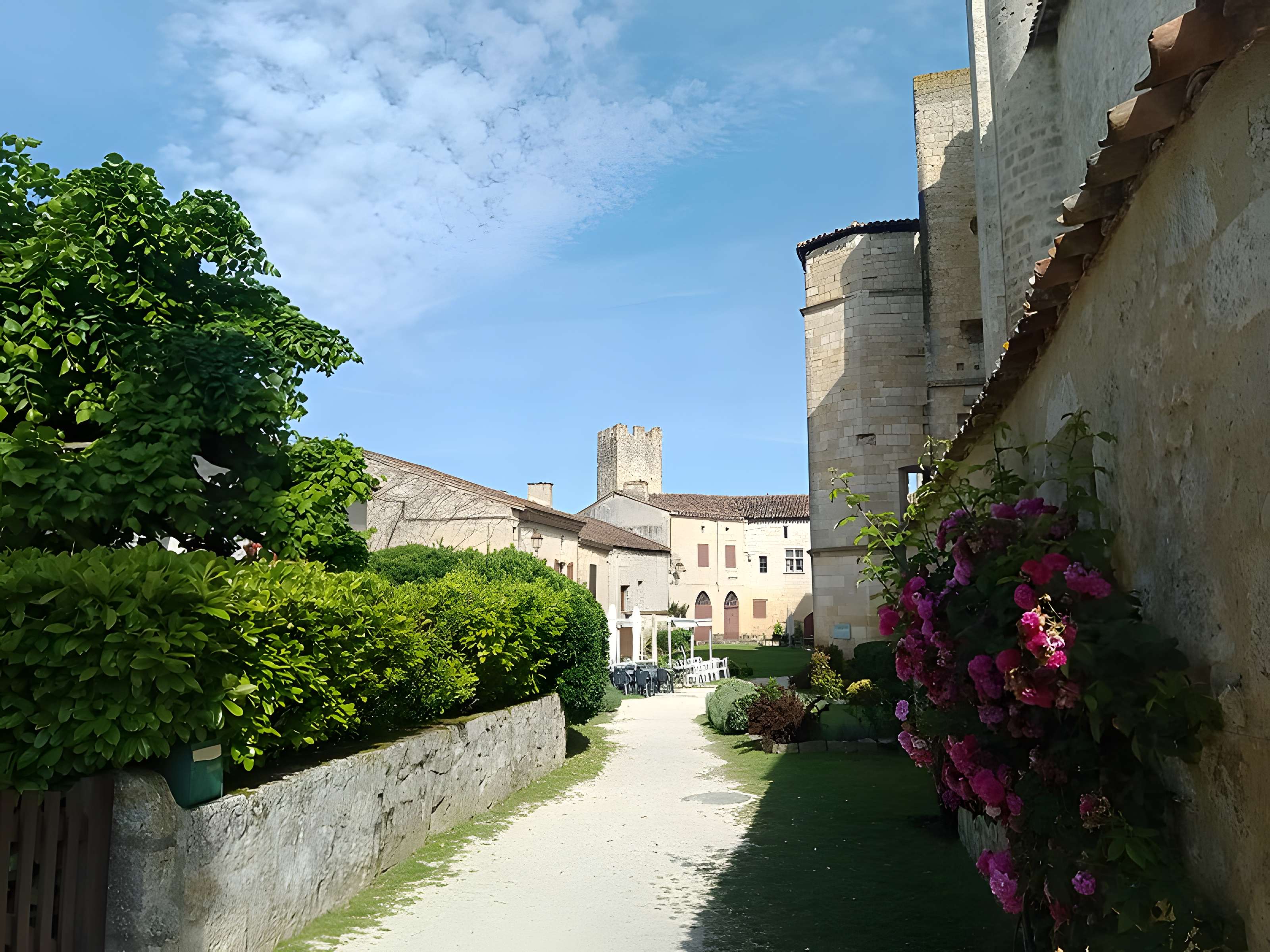 Enceinte fortifiée de Larressingle