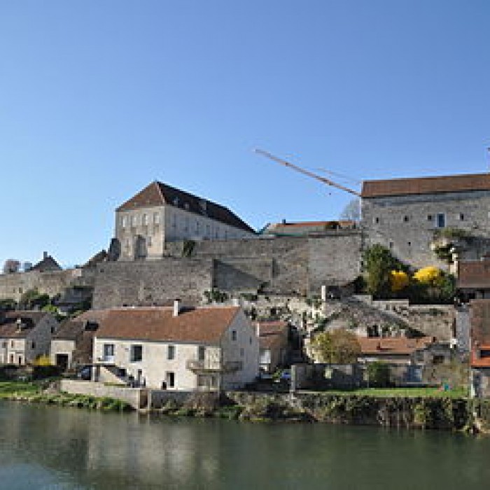 Photo de Enceinte médiévale de Pesmes