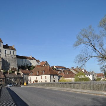 Enceinte médiévale de Pesmes