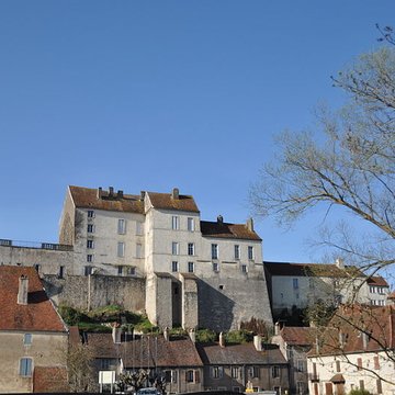 Enceinte médiévale de Pesmes