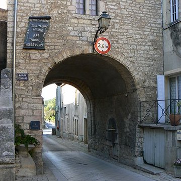 Enceinte médiévale de Pesmes