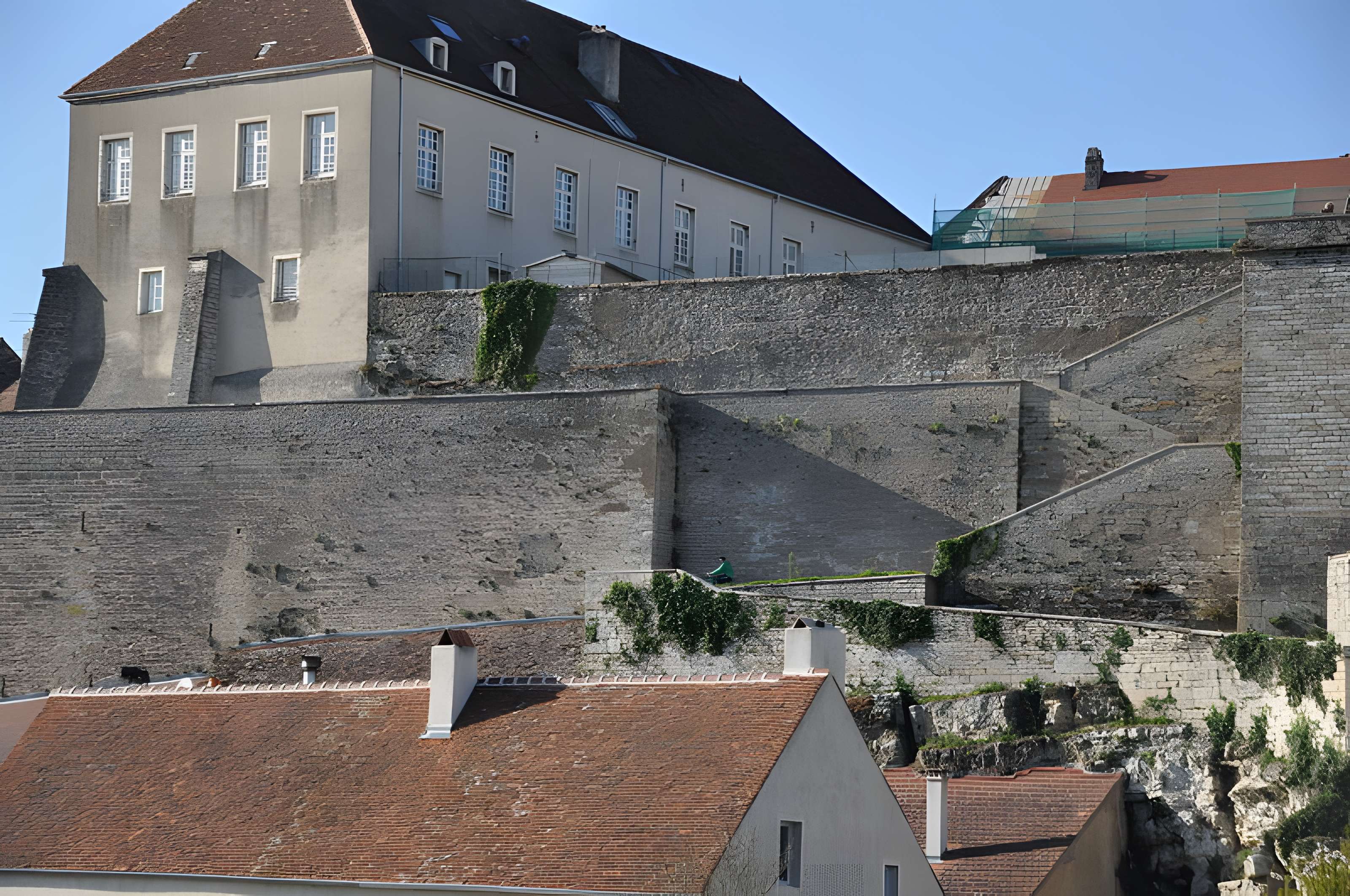 Enceinte médiévale de Pesmes