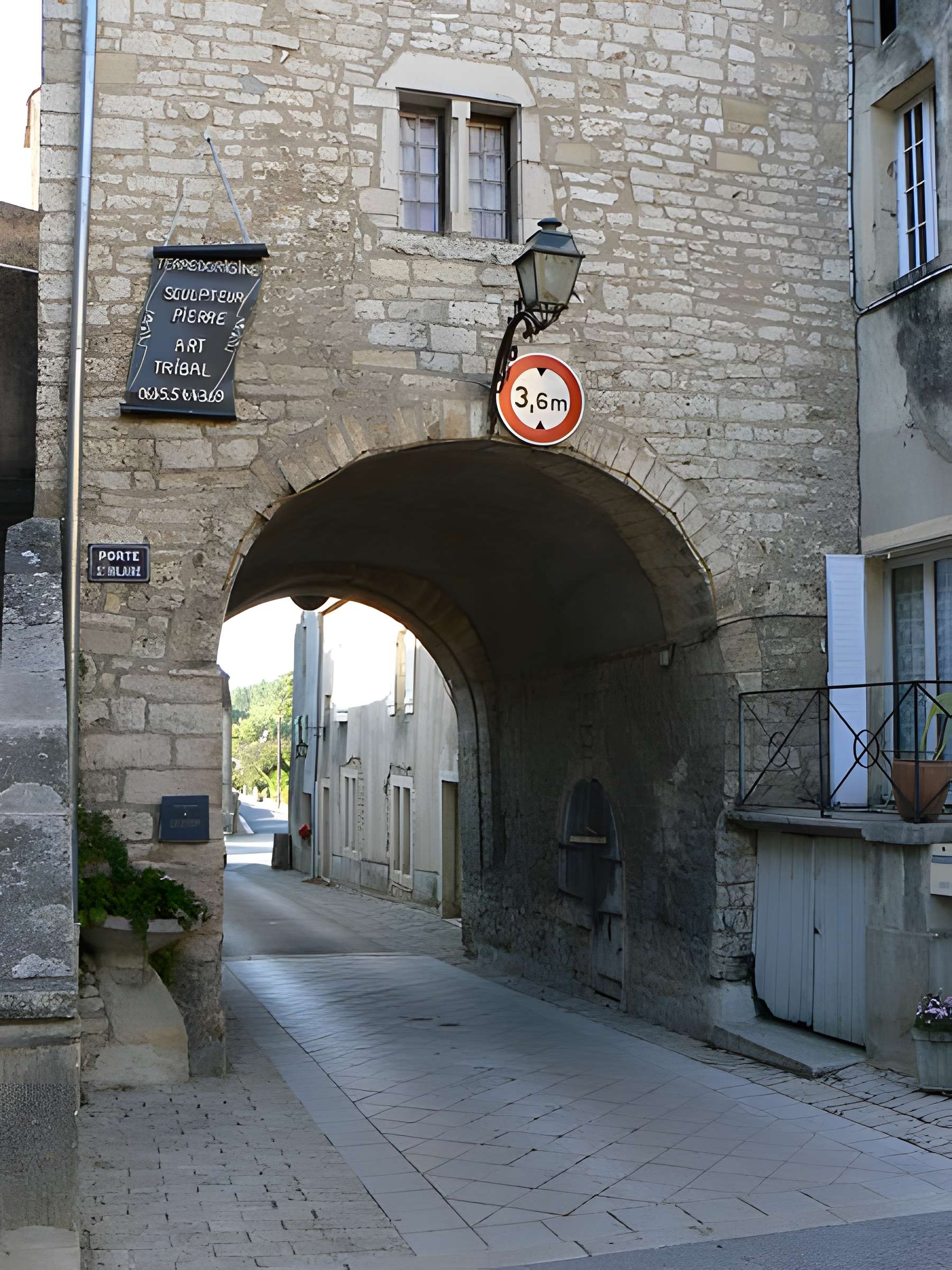 Enceinte médiévale de Pesmes