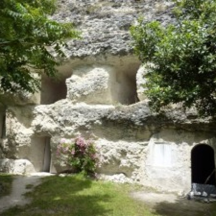 Photo de Ermitage monolithe de Mortagne-sur-Gironde