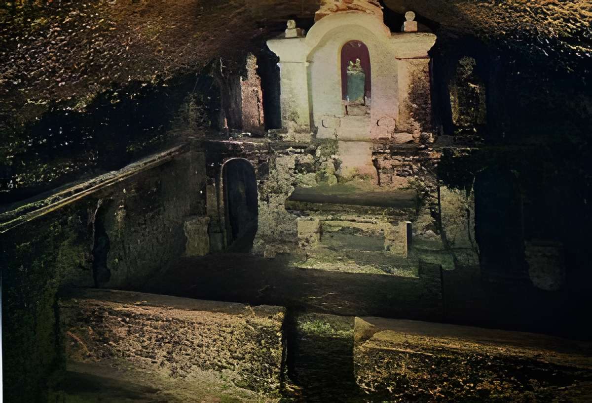 Ermitage monolithe de Mortagne-sur-Gironde chapelle